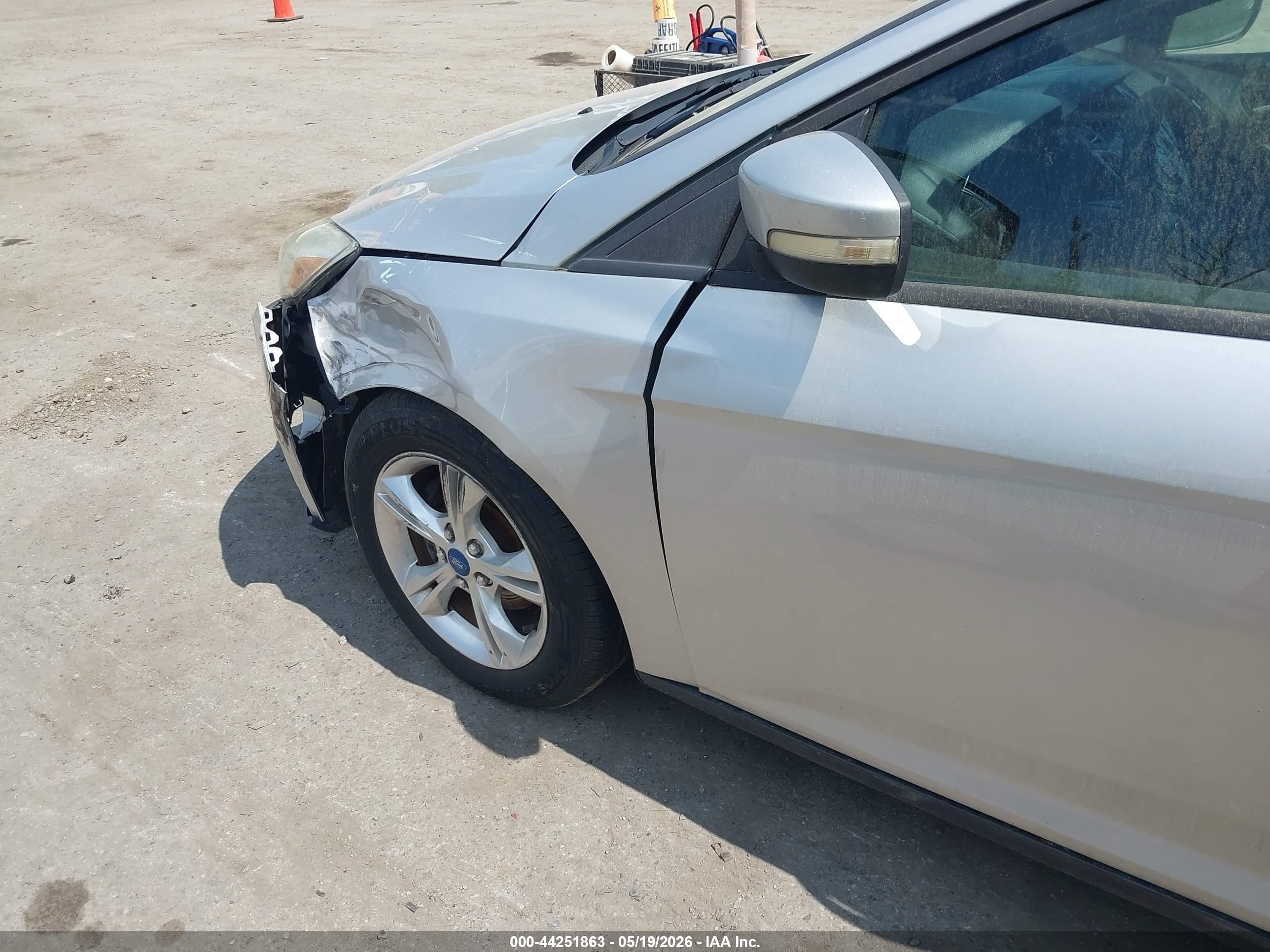 2013 Ford Focus Se Silver vin: 1FADP3K28DL187558