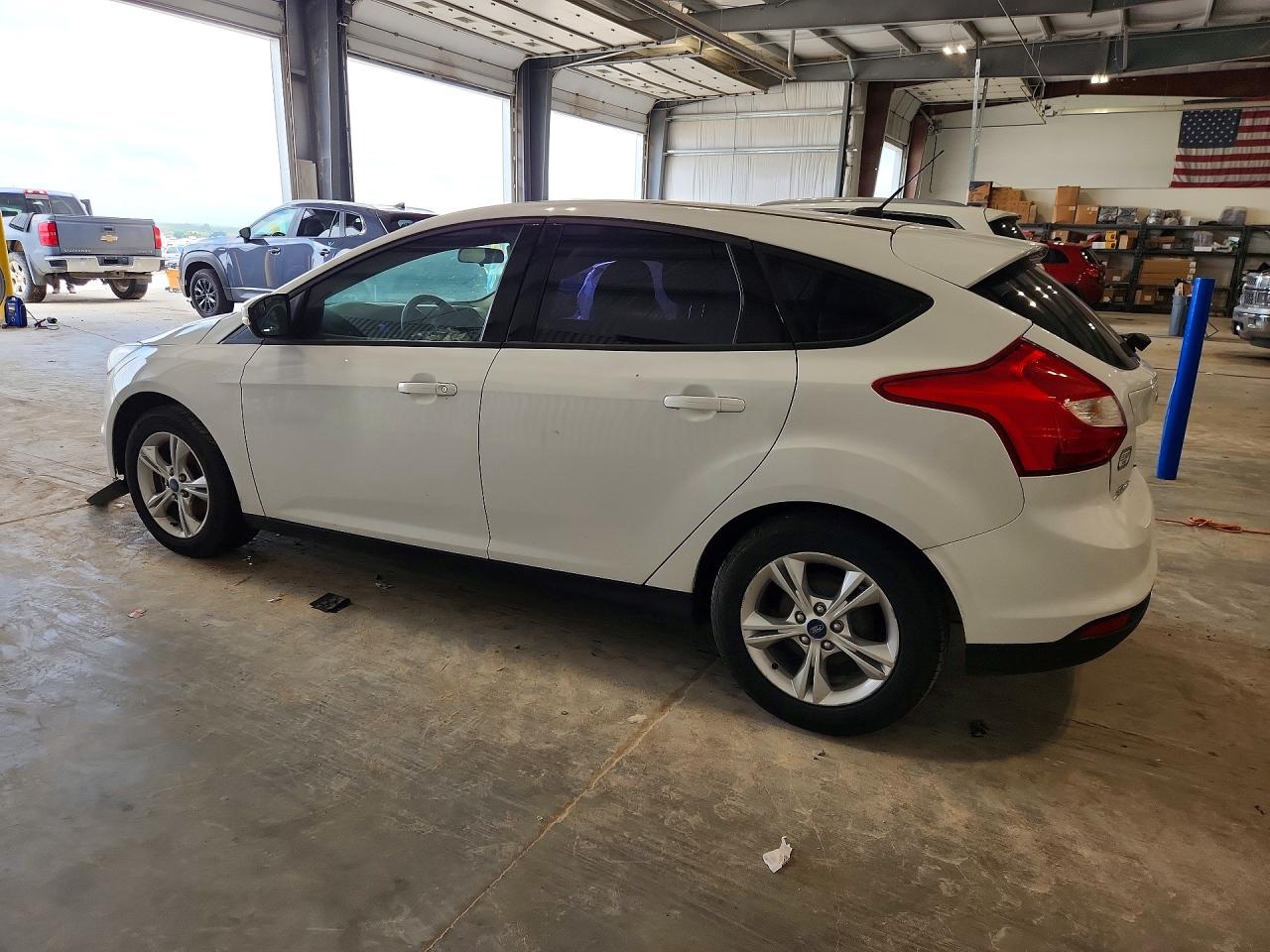 2013 Ford Focus Se White vin: 1FADP3K28DL222096