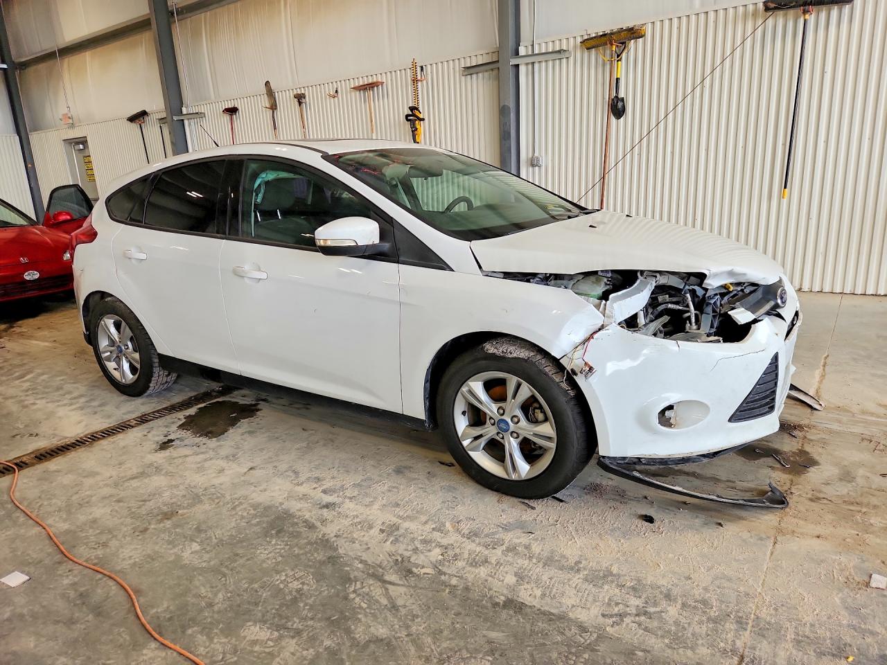 2013 Ford Focus Se White vin: 1FADP3K28DL222096