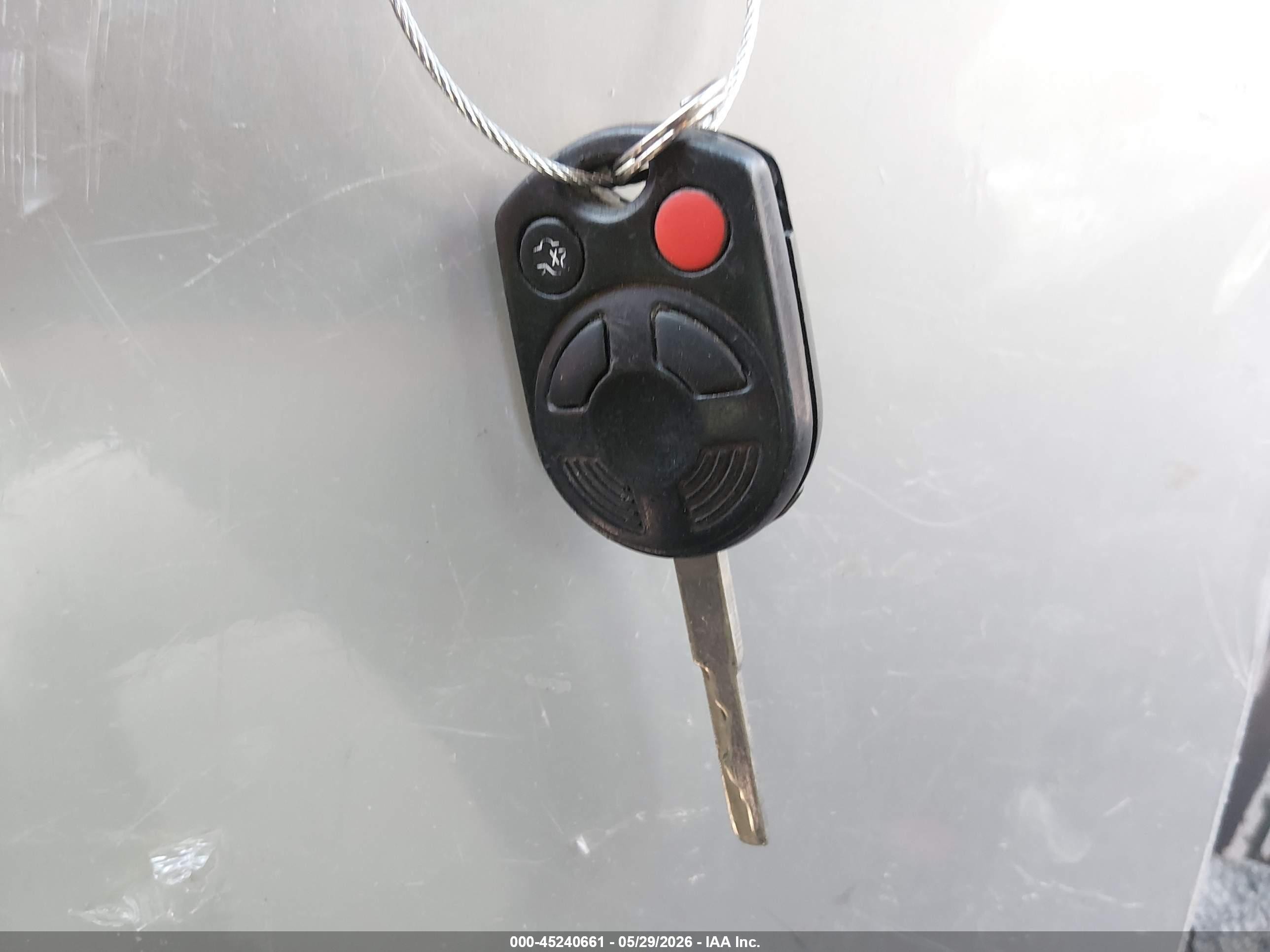 2013 Ford Focus Se Красный vin: 1FADP3K28DL222244