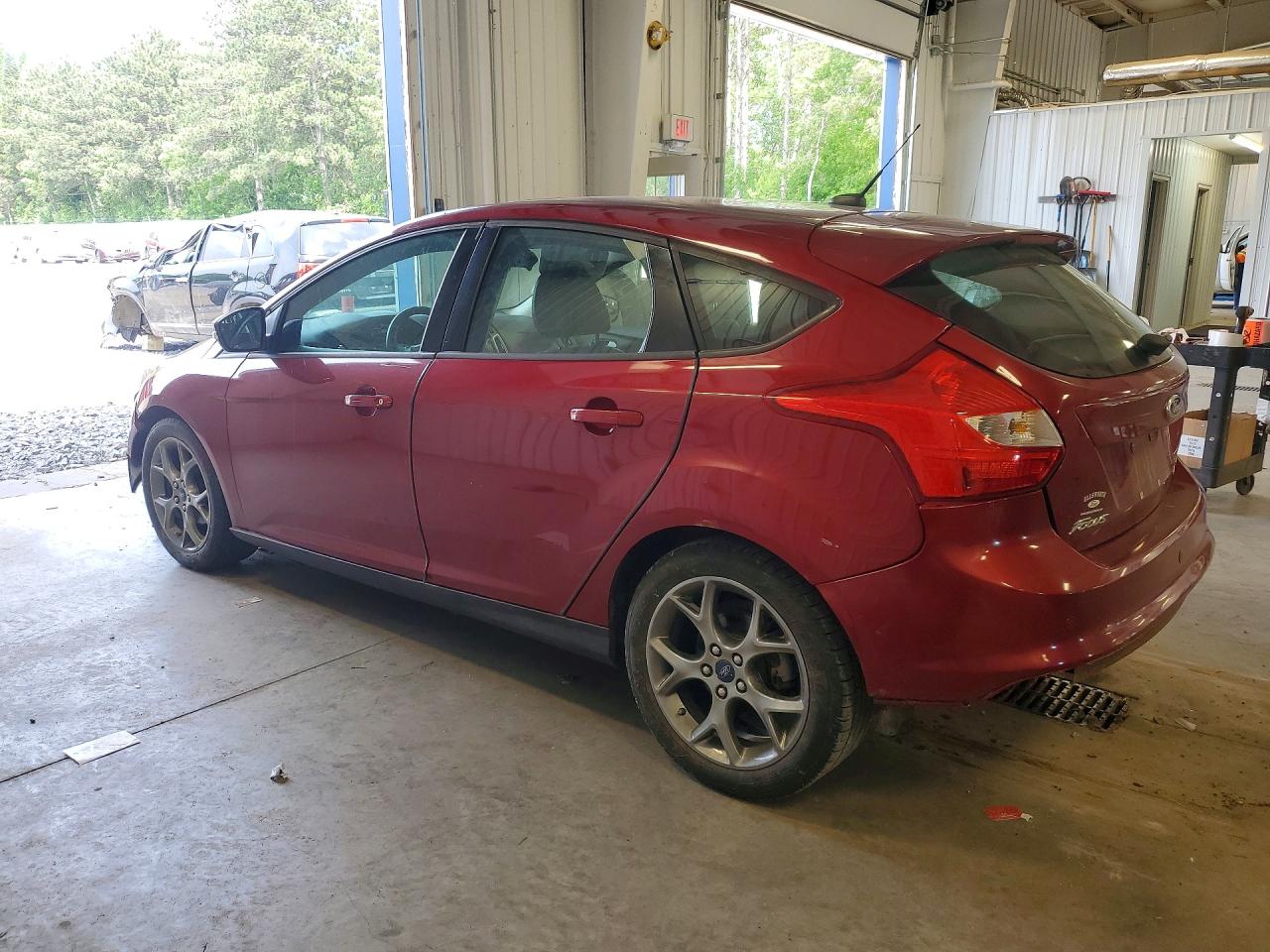 2013 Ford Focus Se Red vin: 1FADP3K28DL231865