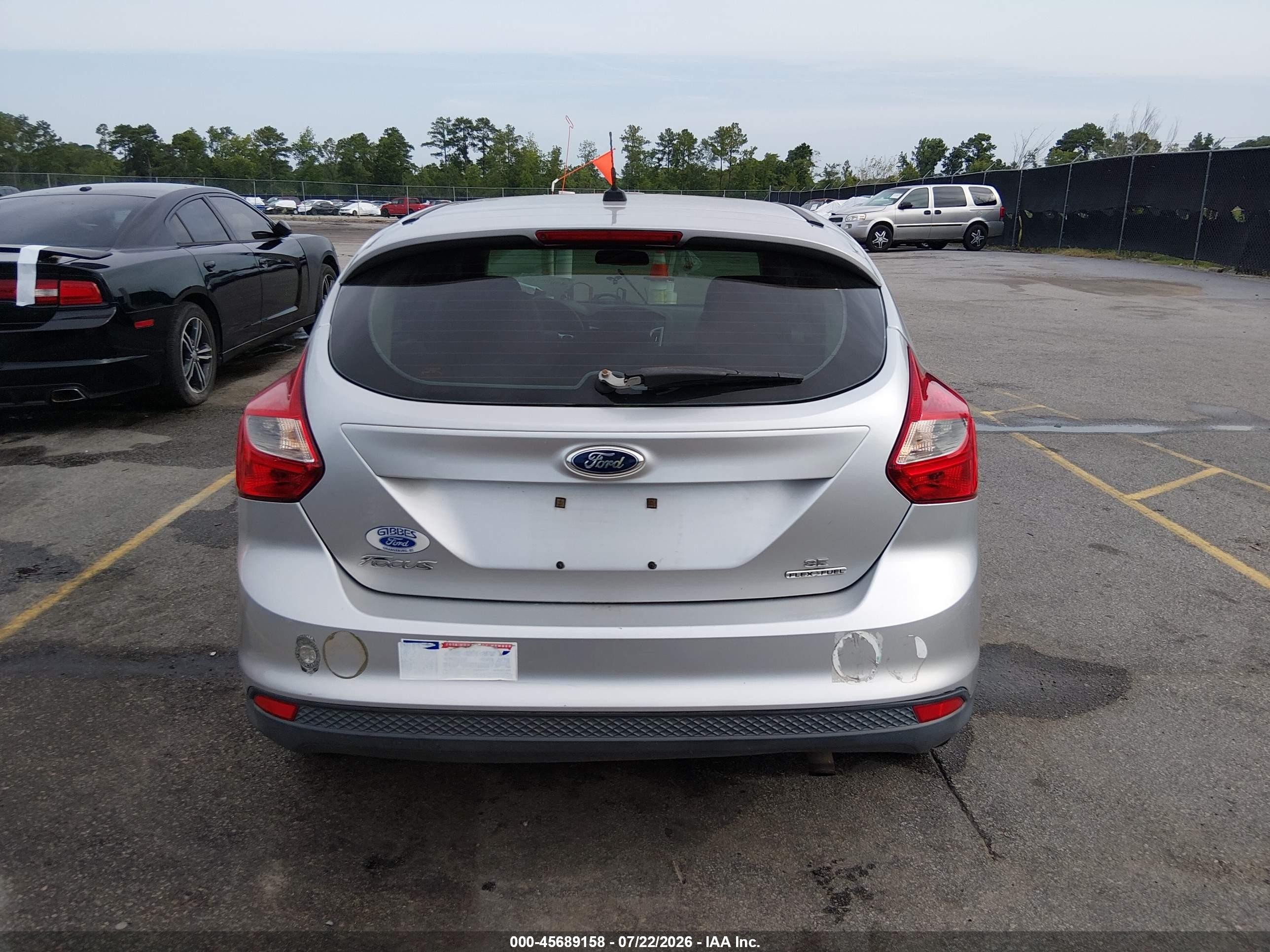 2013 Ford Focus Se Silver vin: 1FADP3K28DL275056