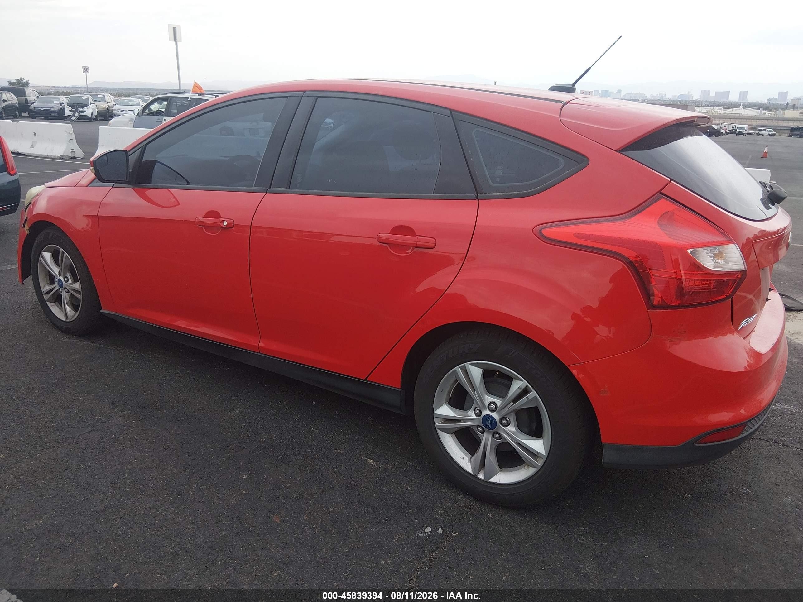 2013 Ford Focus Se Red vin: 1FADP3K28DL290480