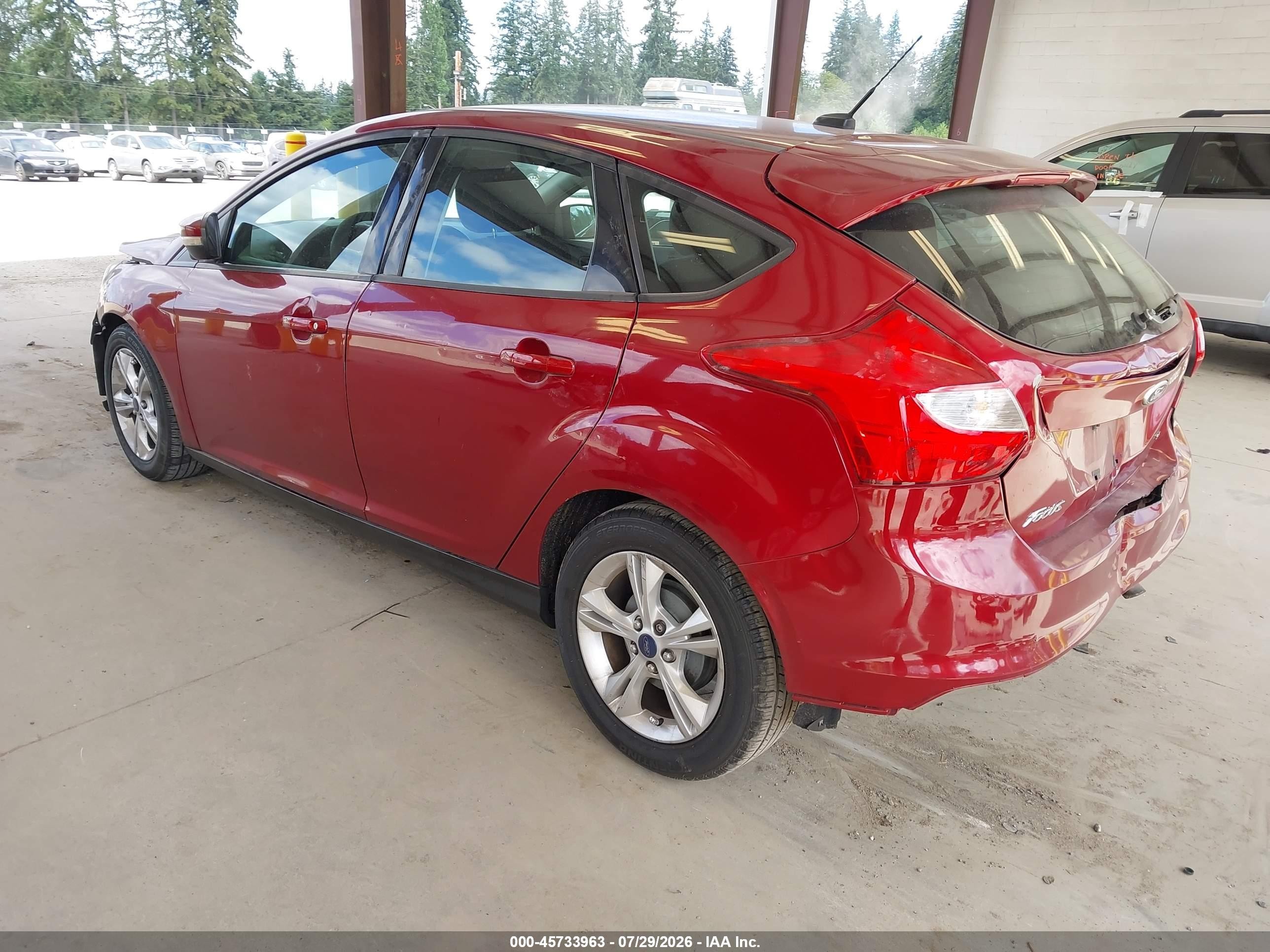 2013 Ford Focus Se Red vin: 1FADP3K28DL301719