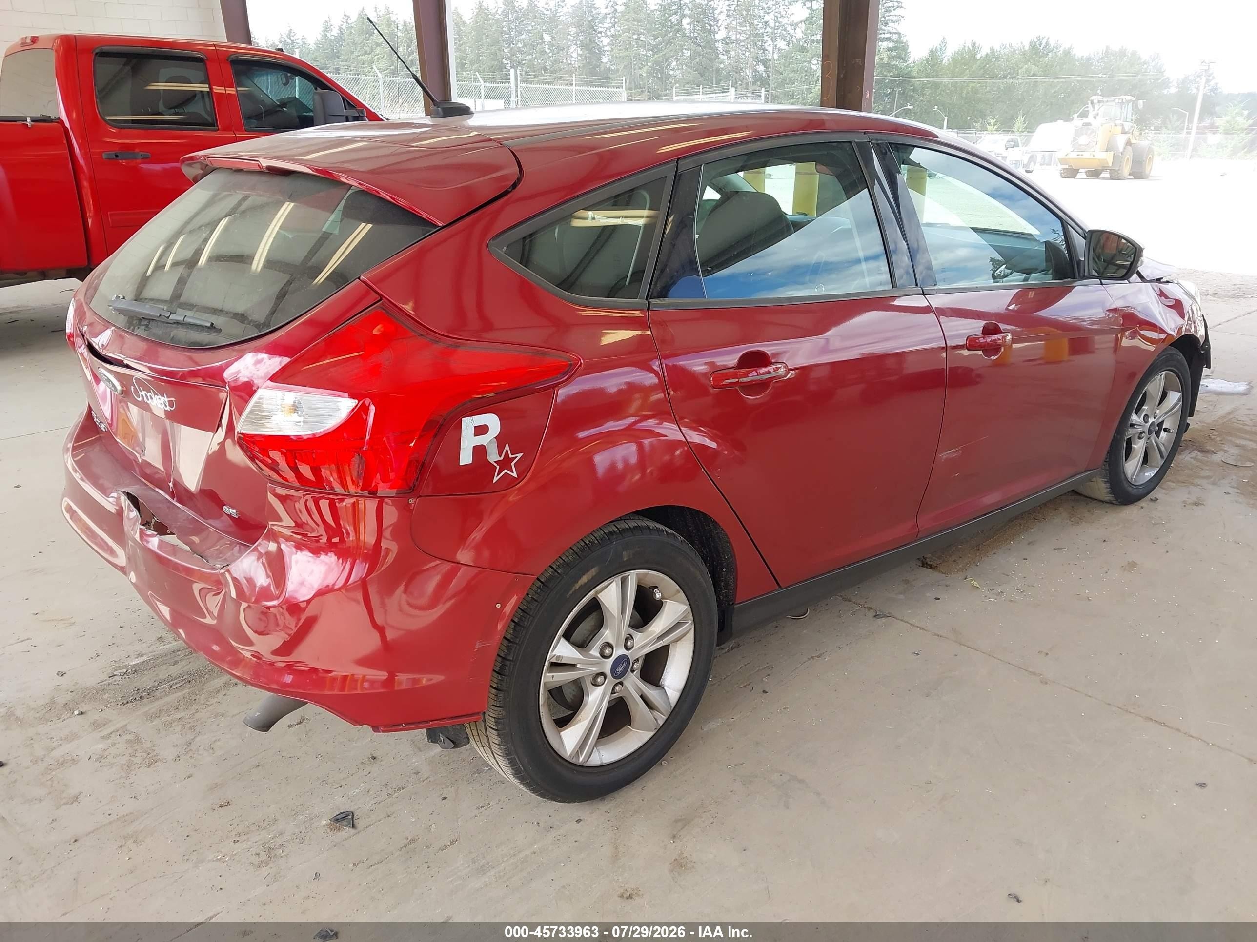 2013 Ford Focus Se Red vin: 1FADP3K28DL301719