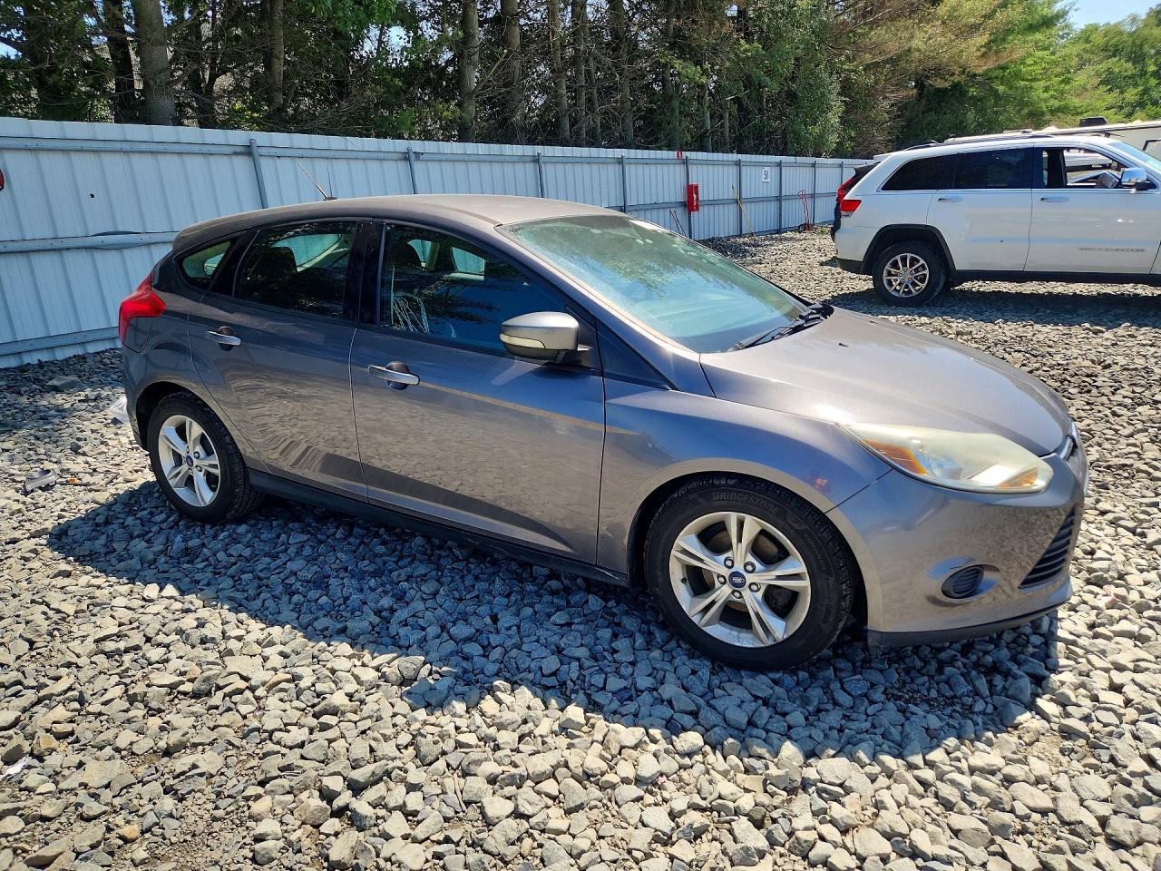 2013 Ford Focus Se Gray vin: 1FADP3K28DL305043
