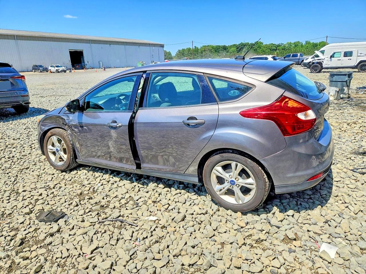2013 Ford Focus Se Gray vin: 1FADP3K28DL305043