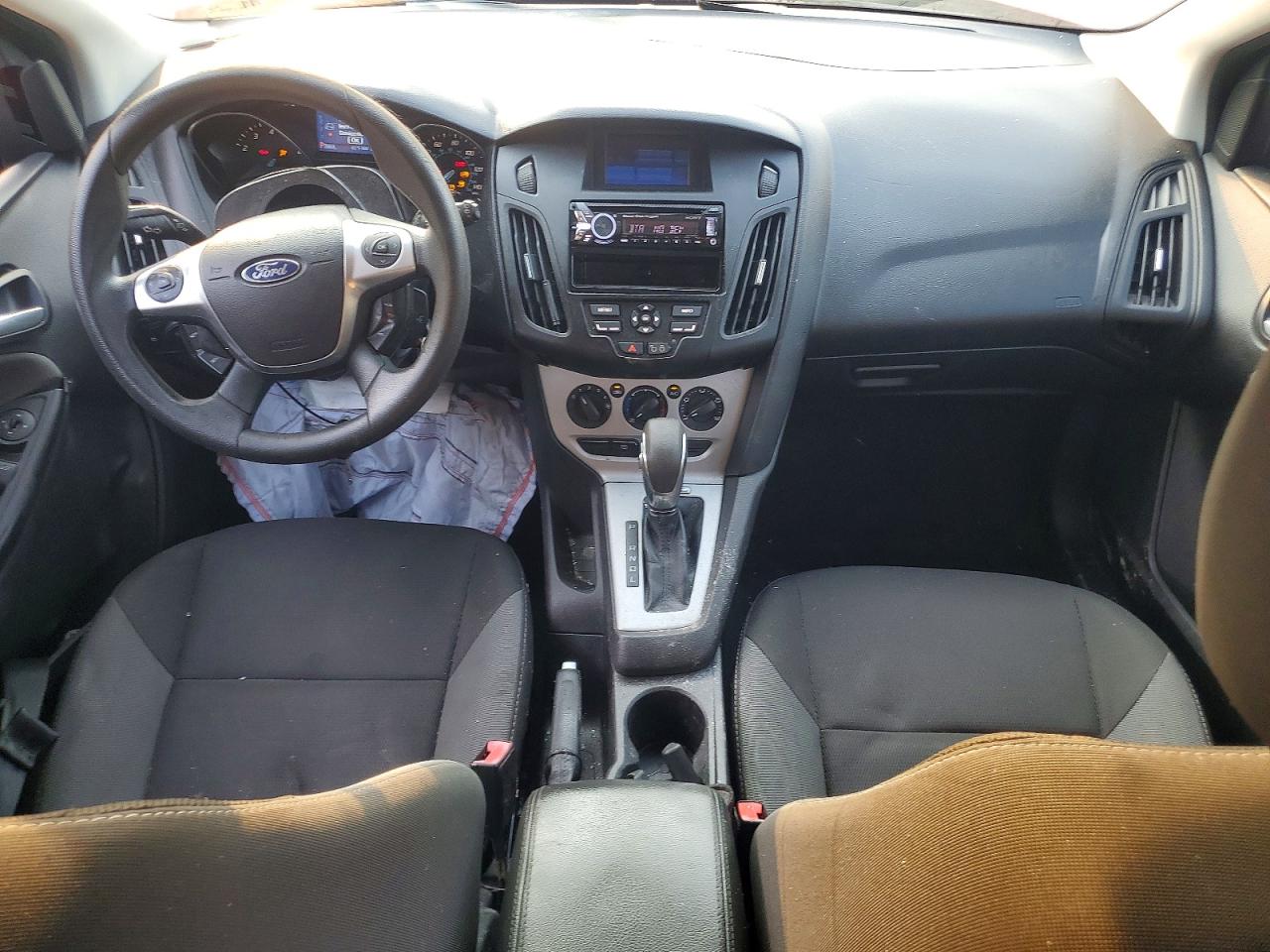 2013 Ford Focus Se Red vin: 1FADP3K28DL317970