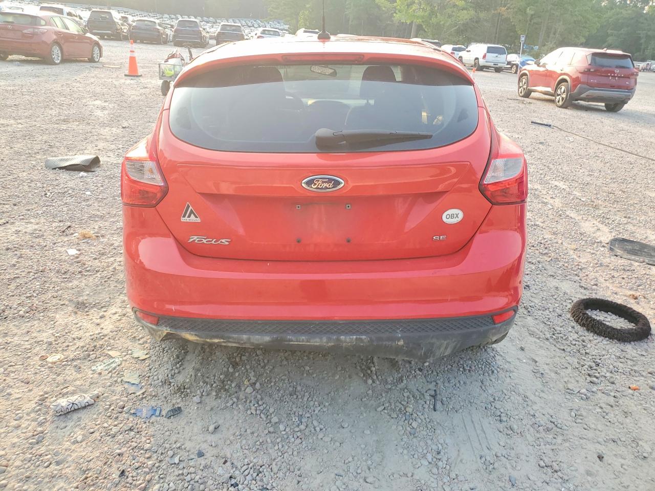 2013 Ford Focus Se Red vin: 1FADP3K28DL317970