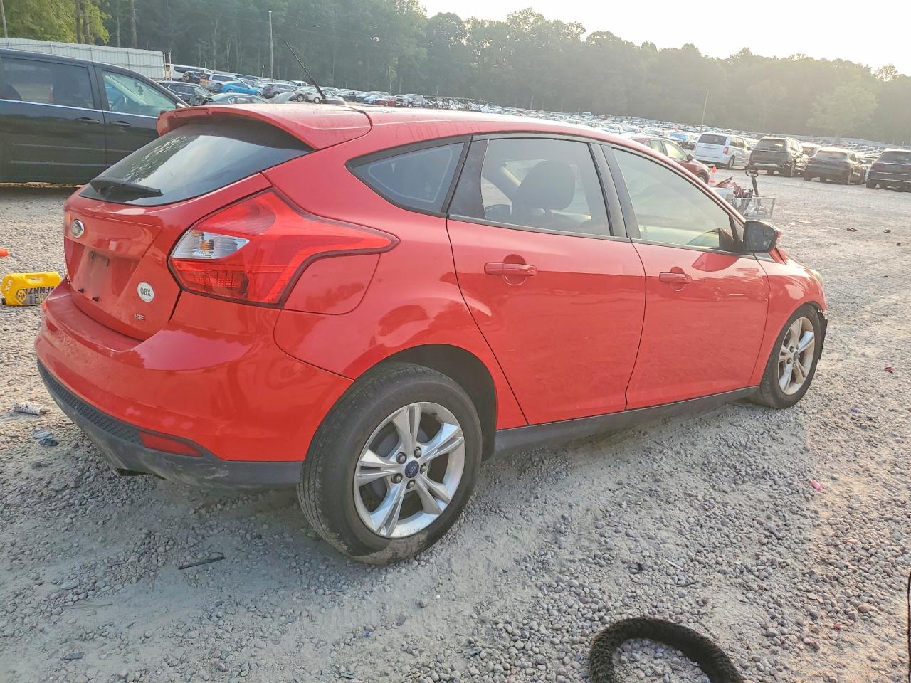 2013 Ford Focus Se Red vin: 1FADP3K28DL317970