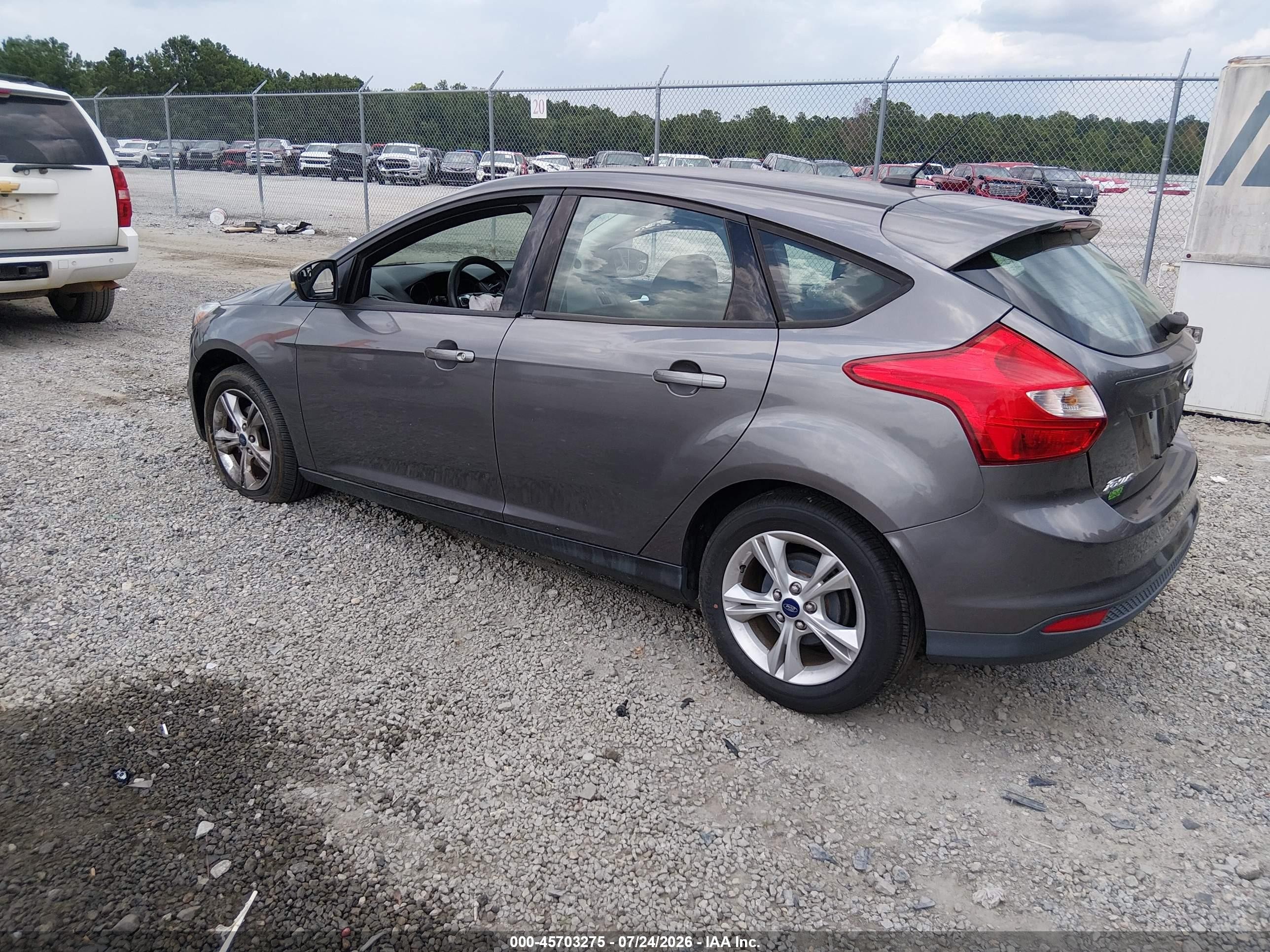 2013 Ford Focus Se Gray vin: 1FADP3K28DL338463