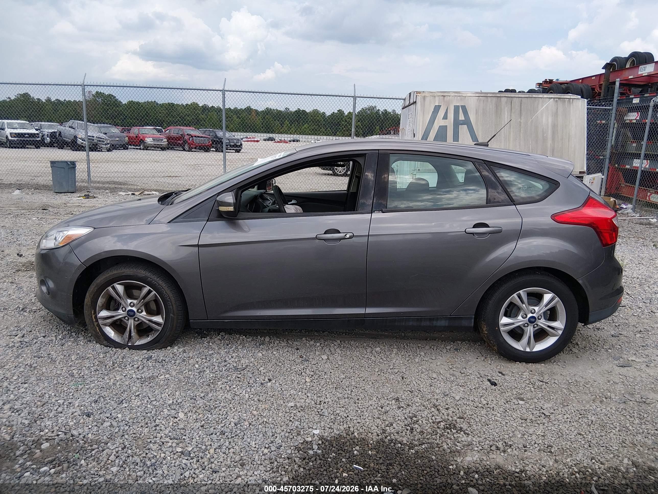 2013 Ford Focus Se Gray vin: 1FADP3K28DL338463