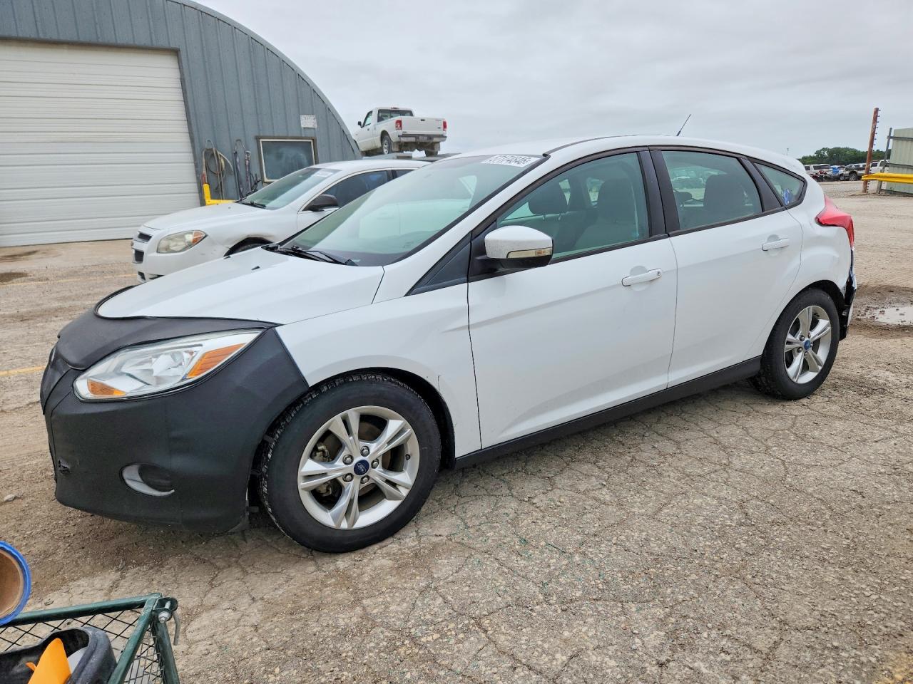 2013 Ford Focus Se White vin: 1FADP3K28DL373293