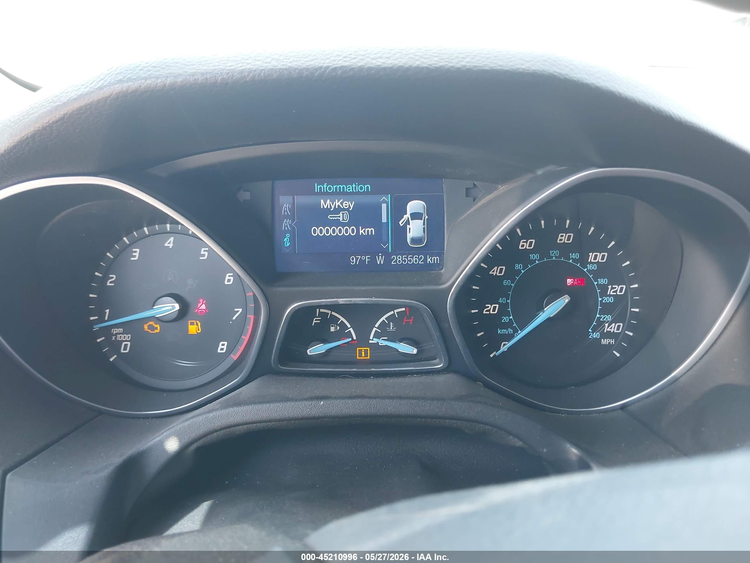 2014 Ford Focus Se Red vin: 1FADP3K28EL111422
