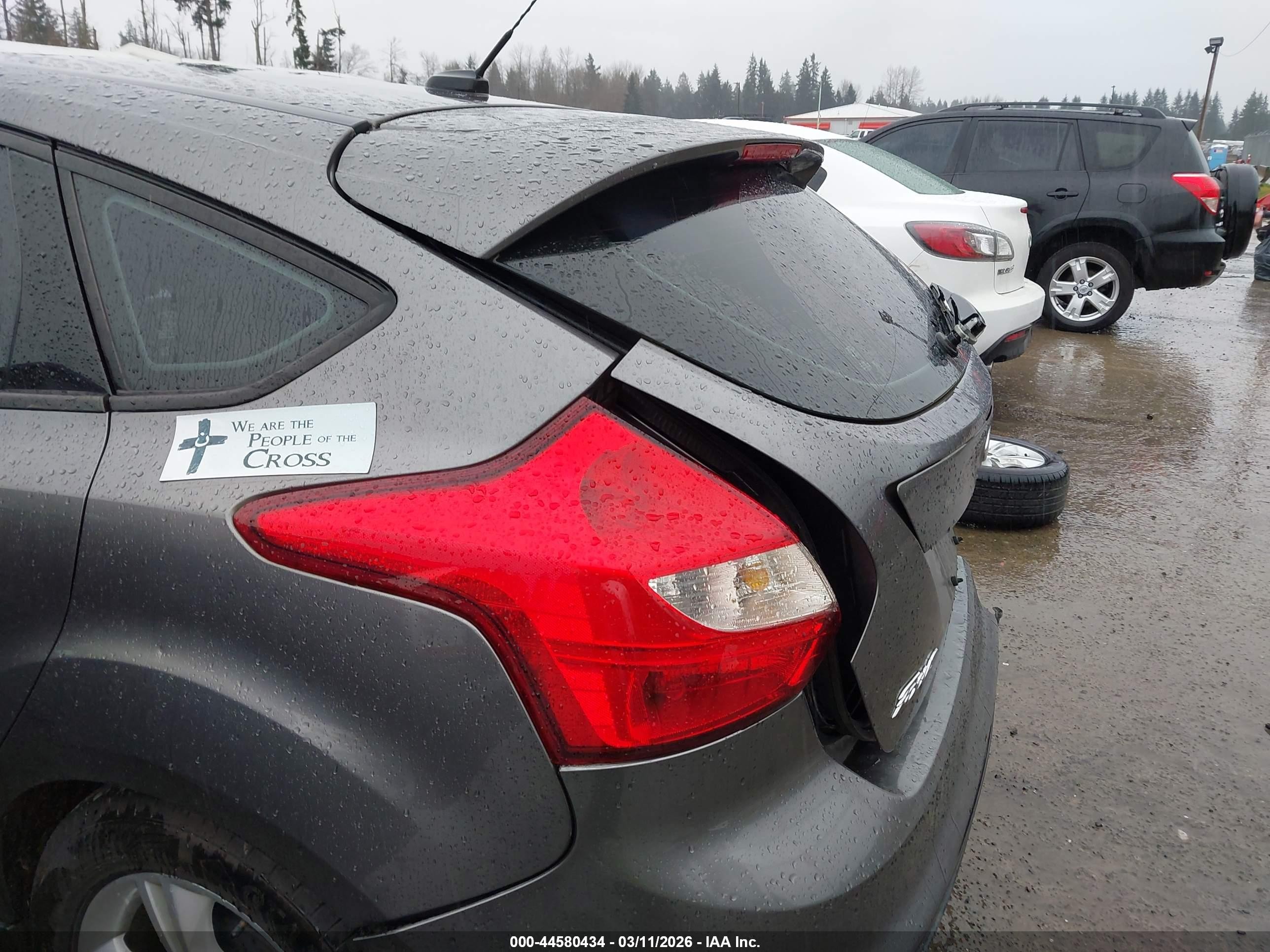 2014 Ford Focus Se Gray vin: 1FADP3K28EL112151