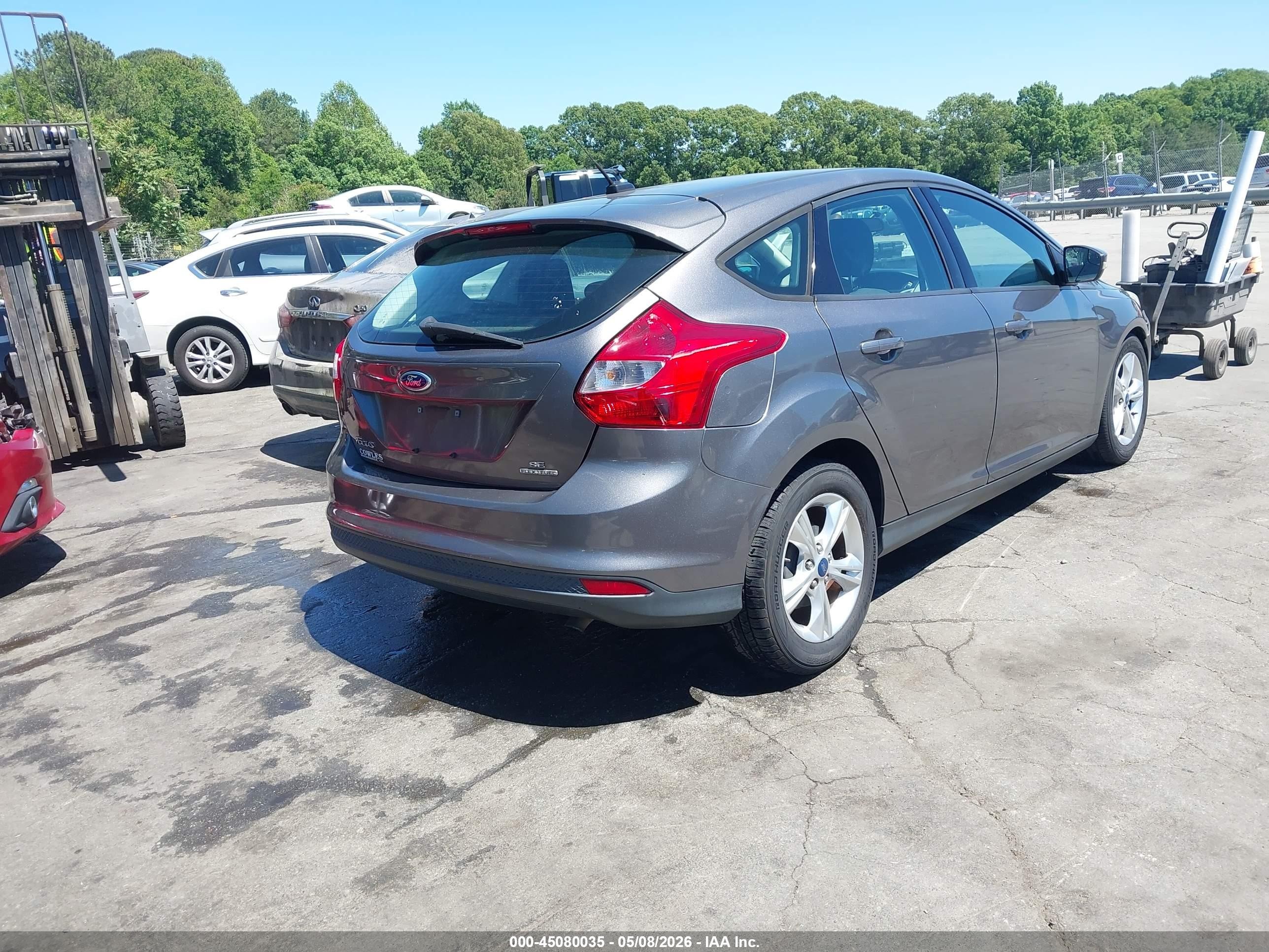 2014 Ford Focus Se Gray vin: 1FADP3K28EL147725