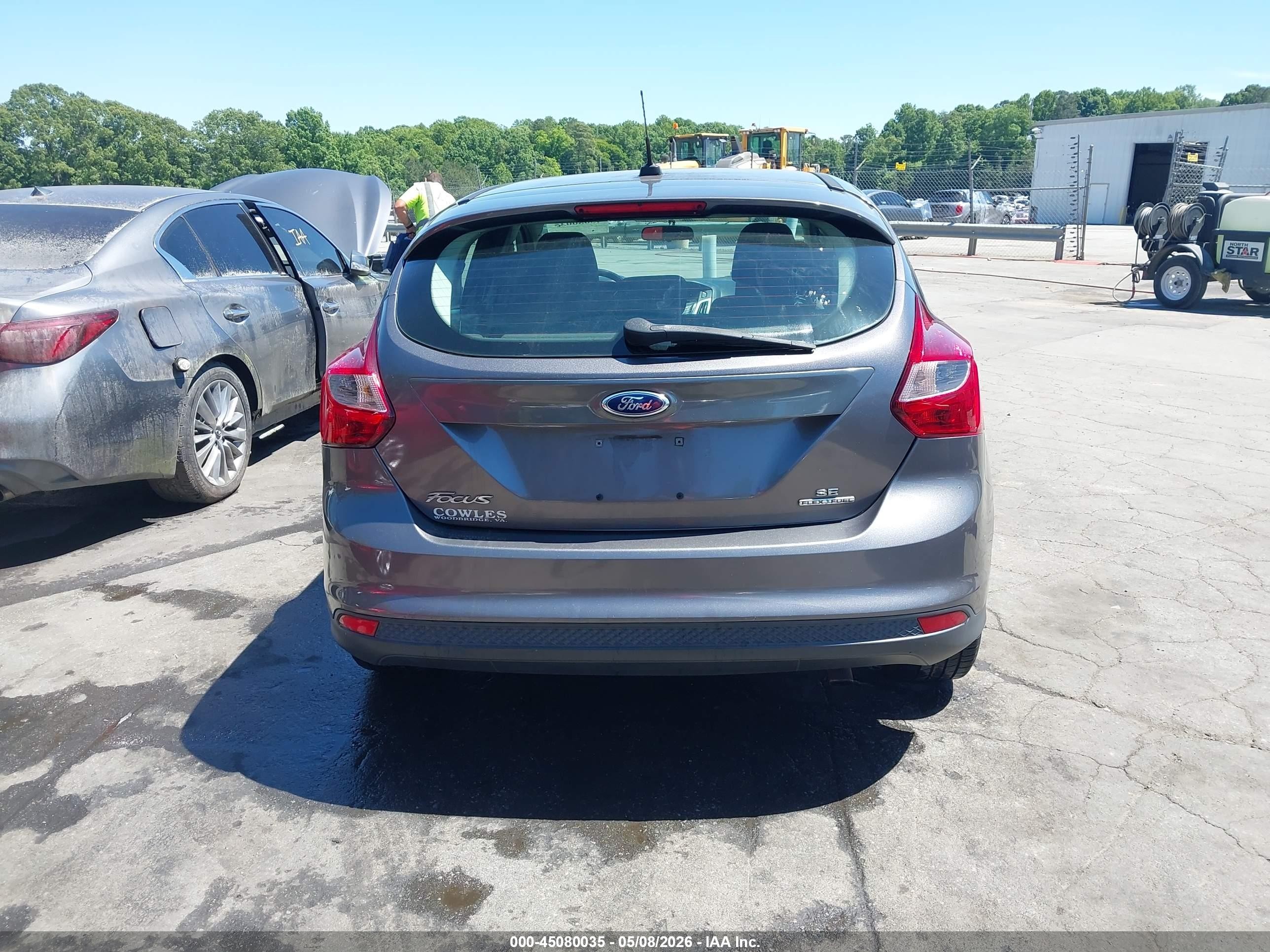 2014 Ford Focus Se Gray vin: 1FADP3K28EL147725
