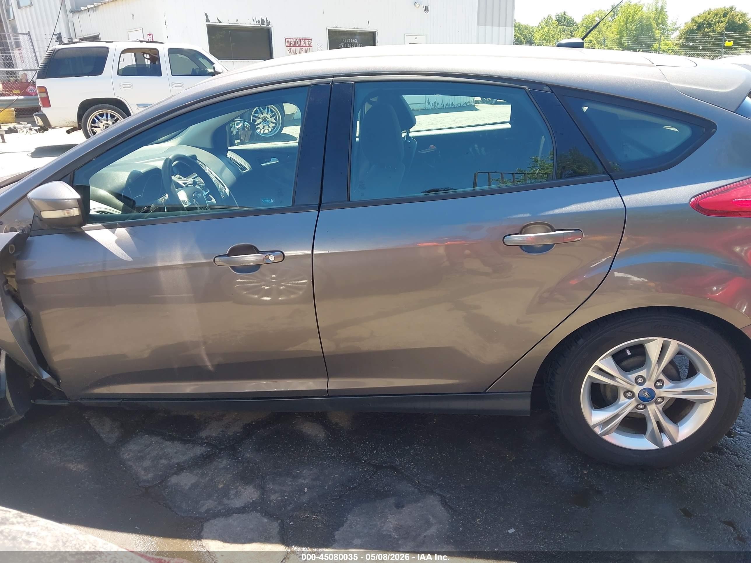 2014 Ford Focus Se Gray vin: 1FADP3K28EL147725