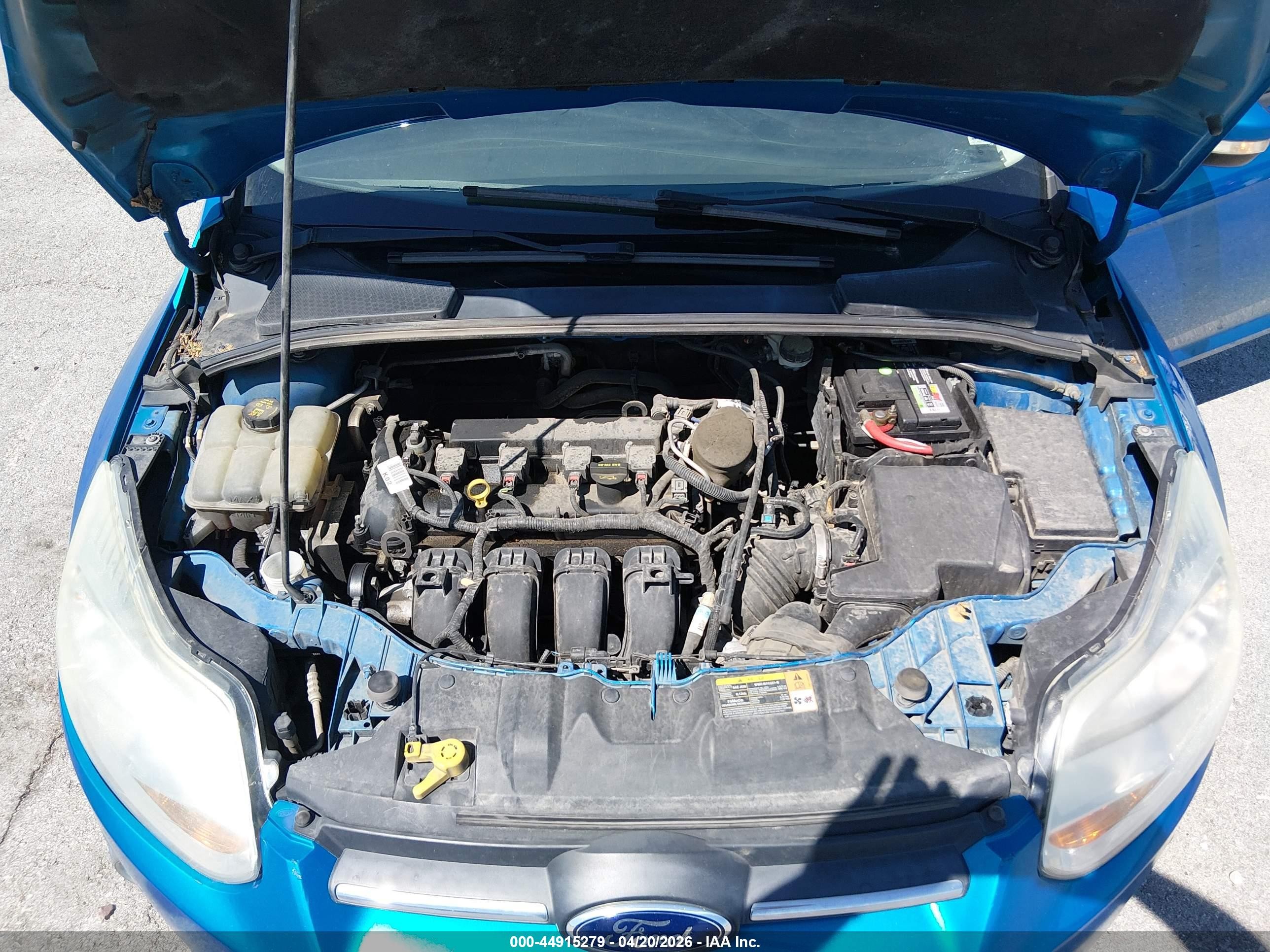 2014 Ford Focus Se Blue vin: 1FADP3K28EL175721