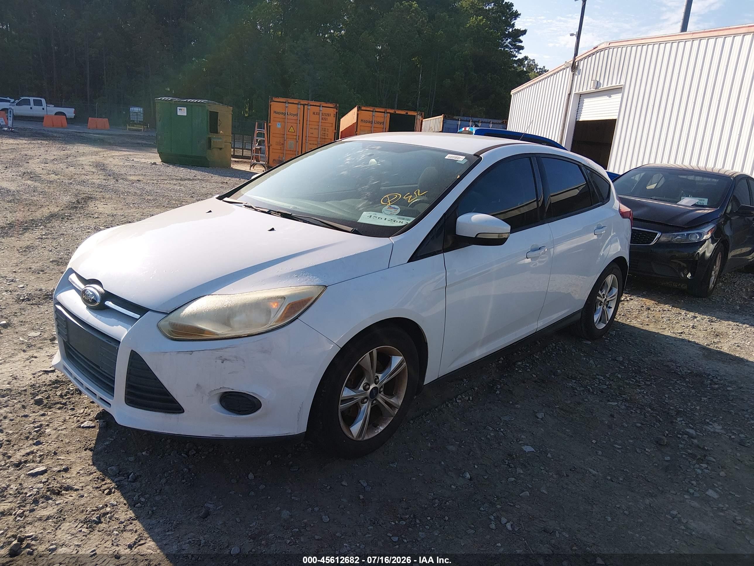 2014 Ford Focus Se White vin: 1FADP3K28EL227638