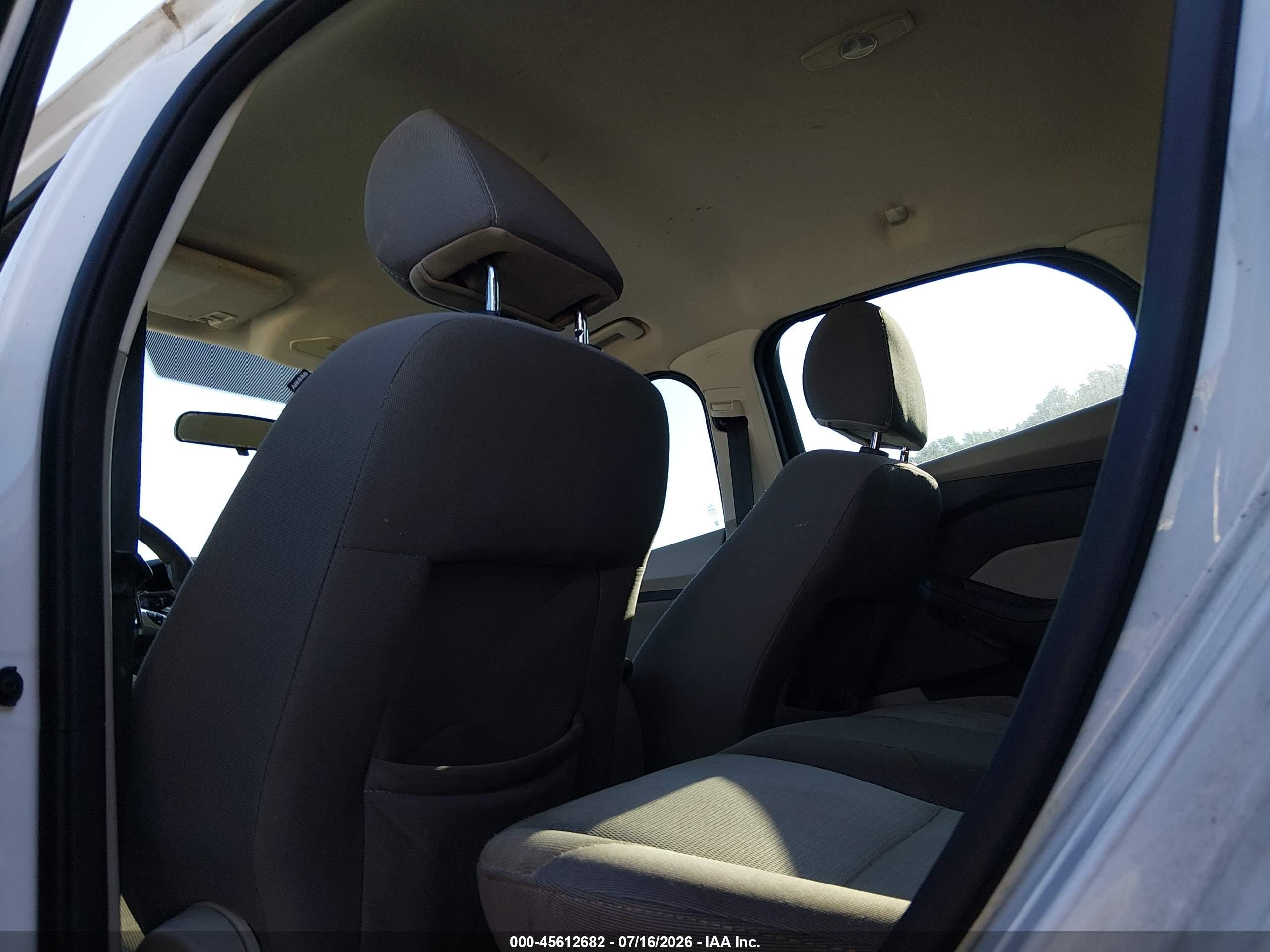 2014 Ford Focus Se White vin: 1FADP3K28EL227638
