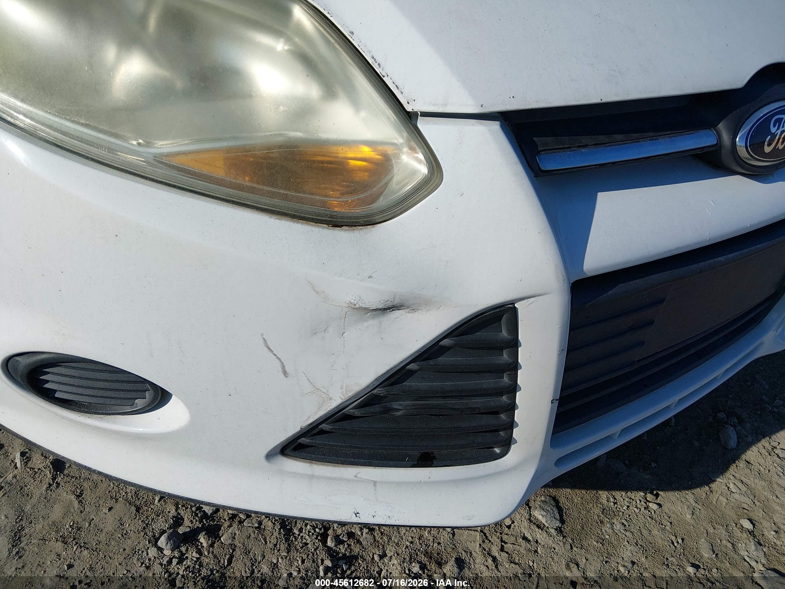 2014 Ford Focus Se White vin: 1FADP3K28EL227638