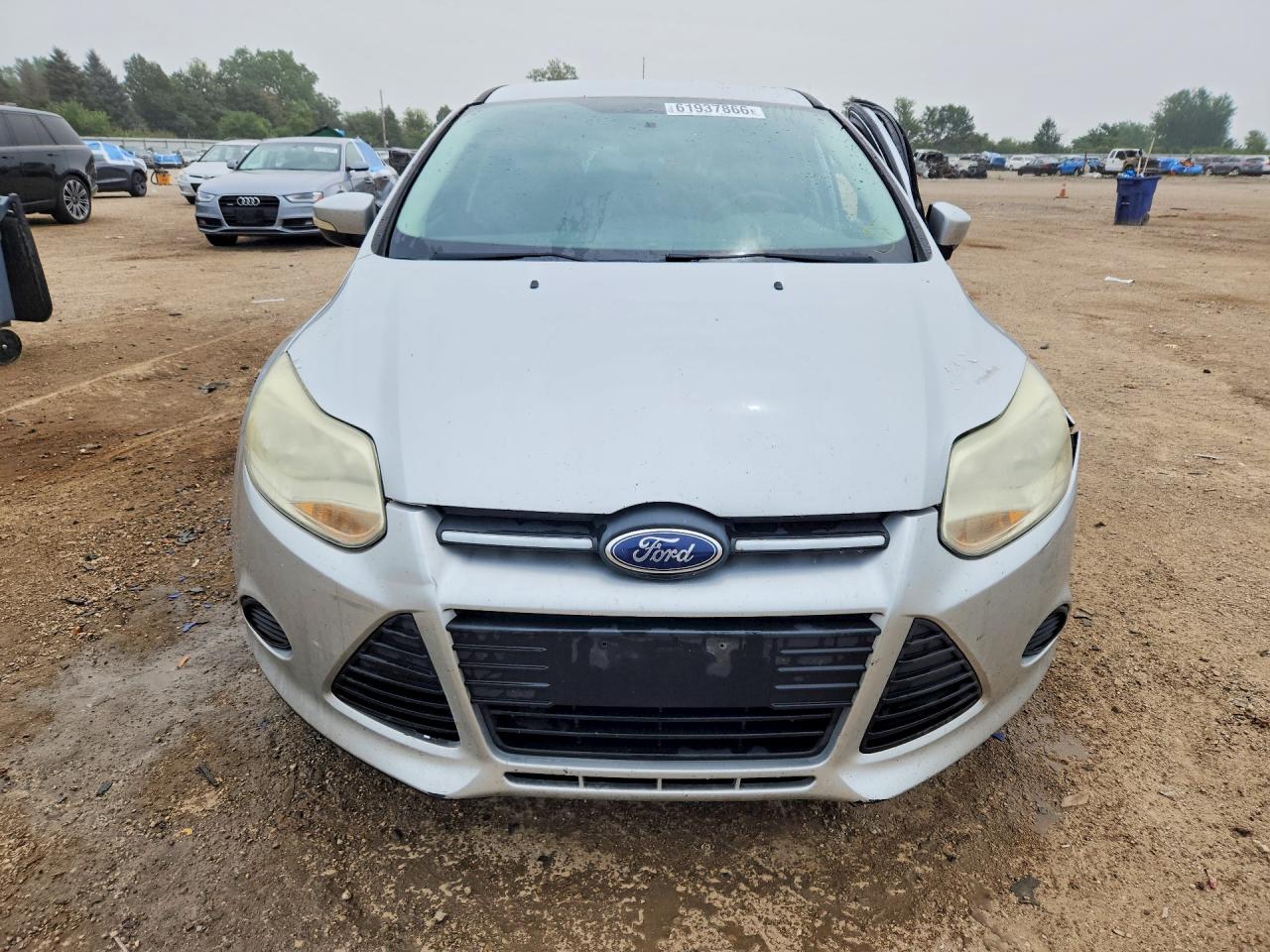 2014 Ford Focus Se Silver vin: 1FADP3K28EL229440