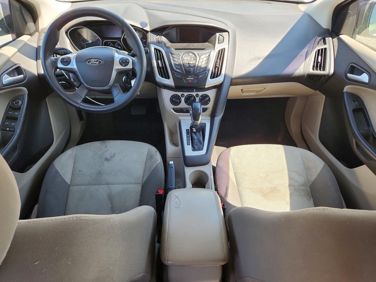 2014 Ford Focus Se Silver vin: 1FADP3K28EL265385