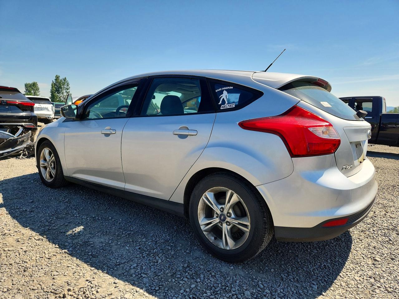 2014 Ford Focus Se Silver vin: 1FADP3K28EL265385