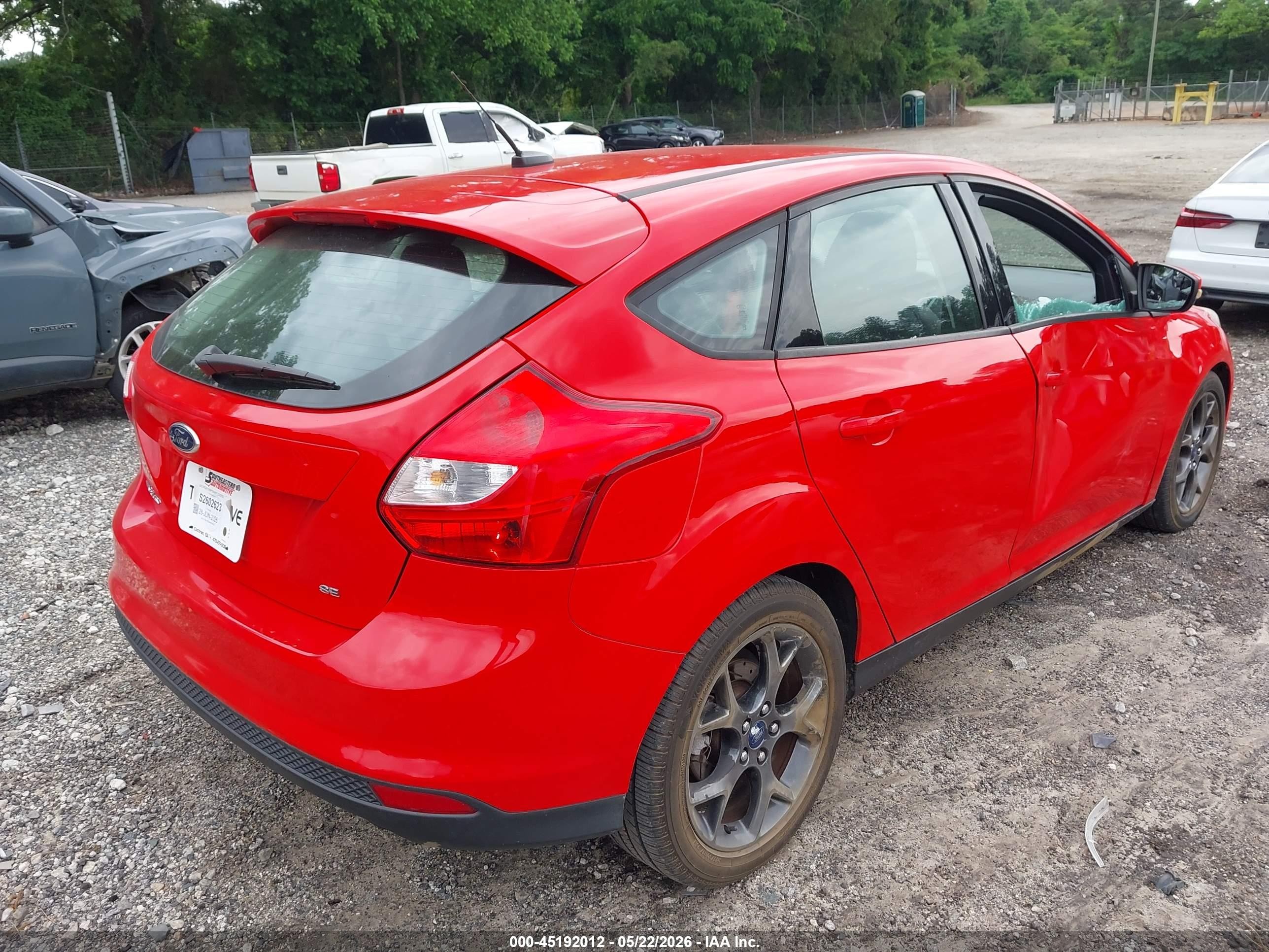 2014 Ford Focus Se Red vin: 1FADP3K28EL269128