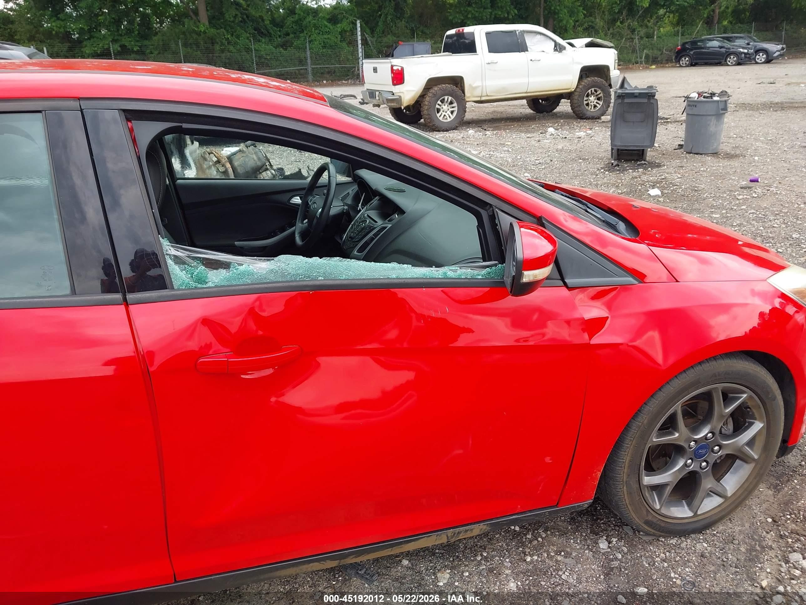2014 Ford Focus Se Red vin: 1FADP3K28EL269128