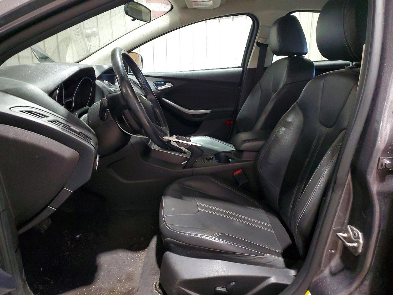 2014 Ford Focus Se Gray vin: 1FADP3K28EL279495