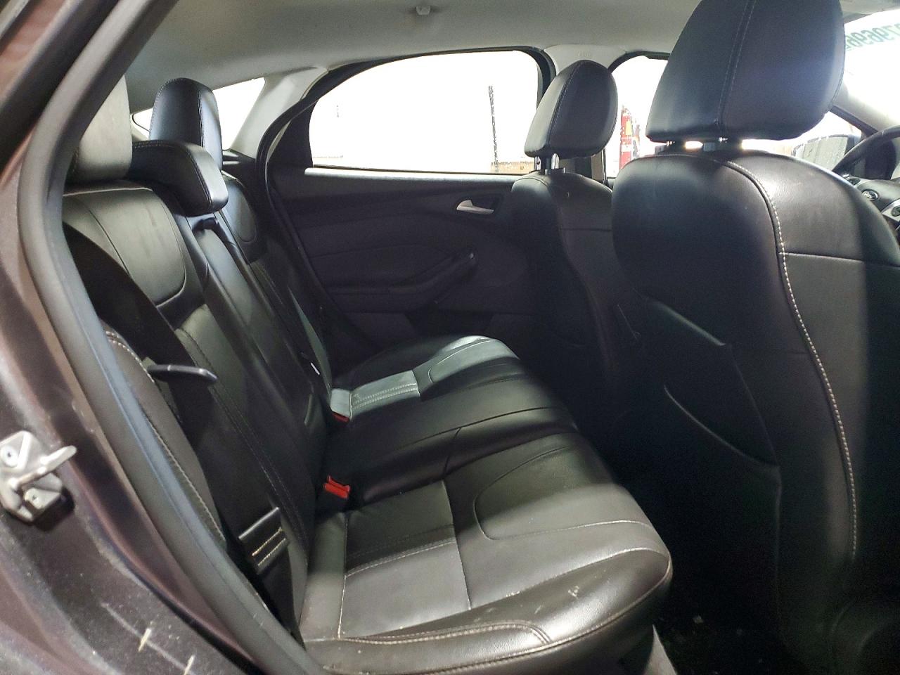2014 Ford Focus Se Gray vin: 1FADP3K28EL279495