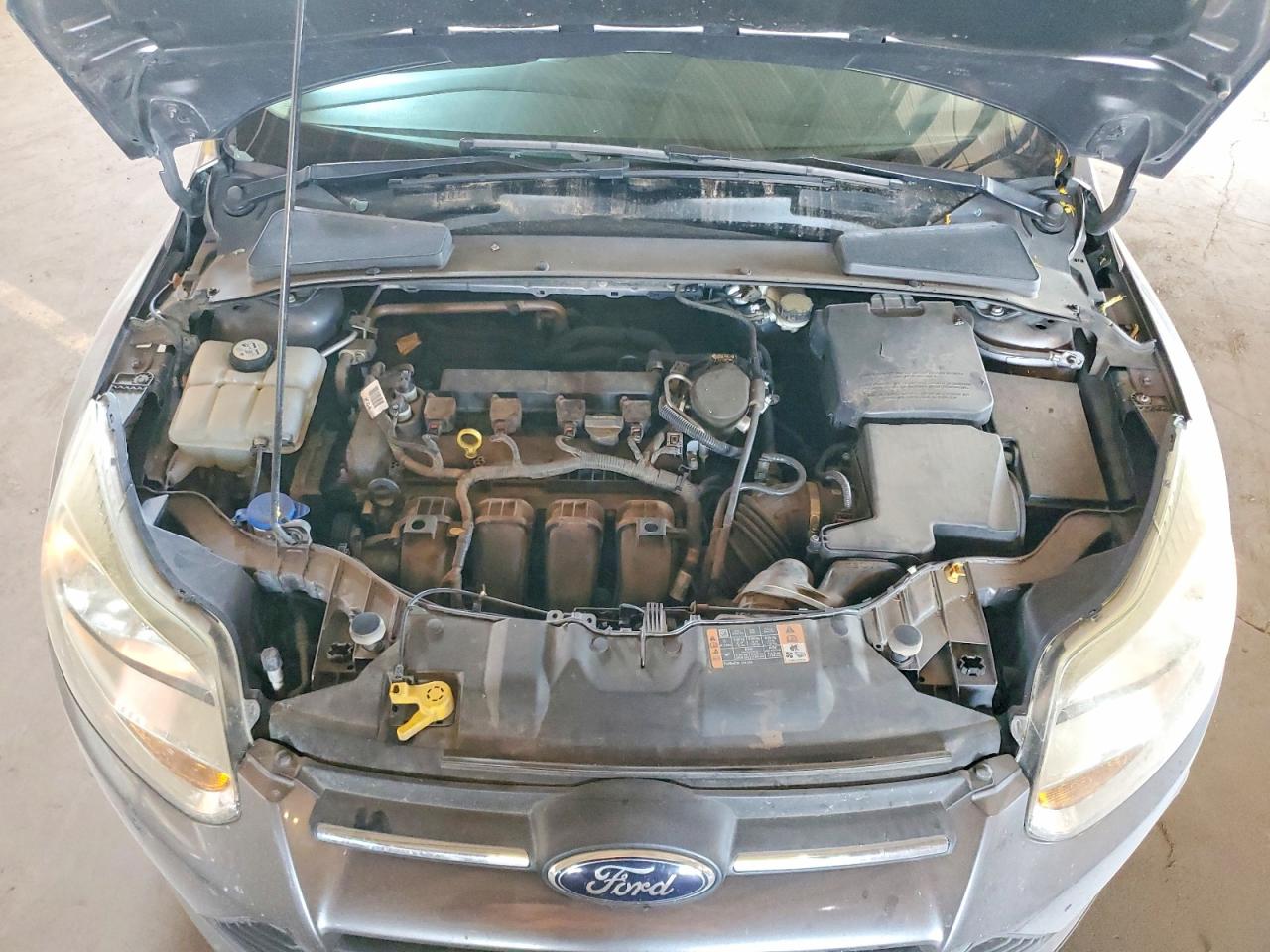 2014 Ford Focus Se Gray vin: 1FADP3K28EL300524