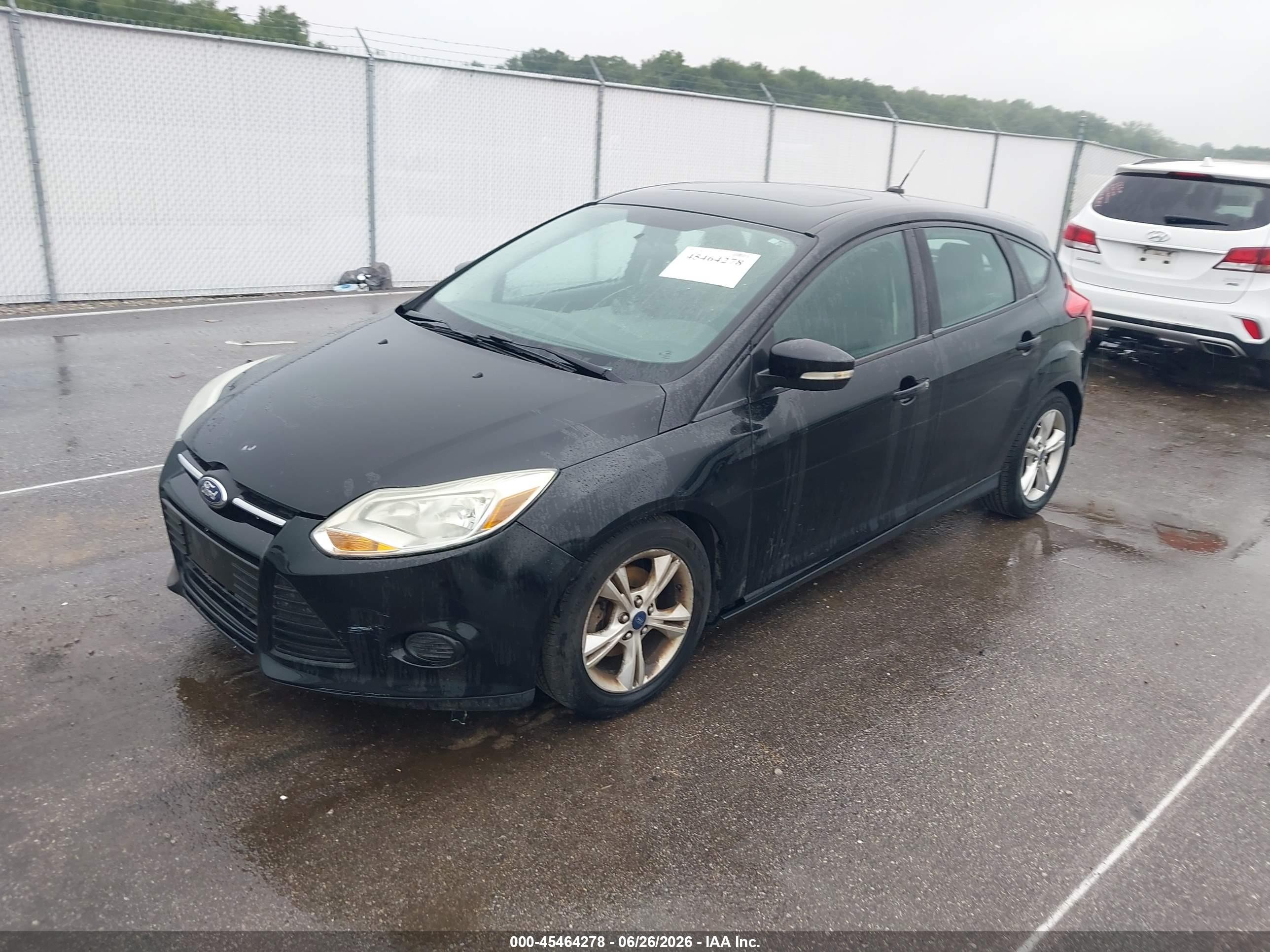 2014 Ford Focus Se Черный vin: 1FADP3K28EL312849