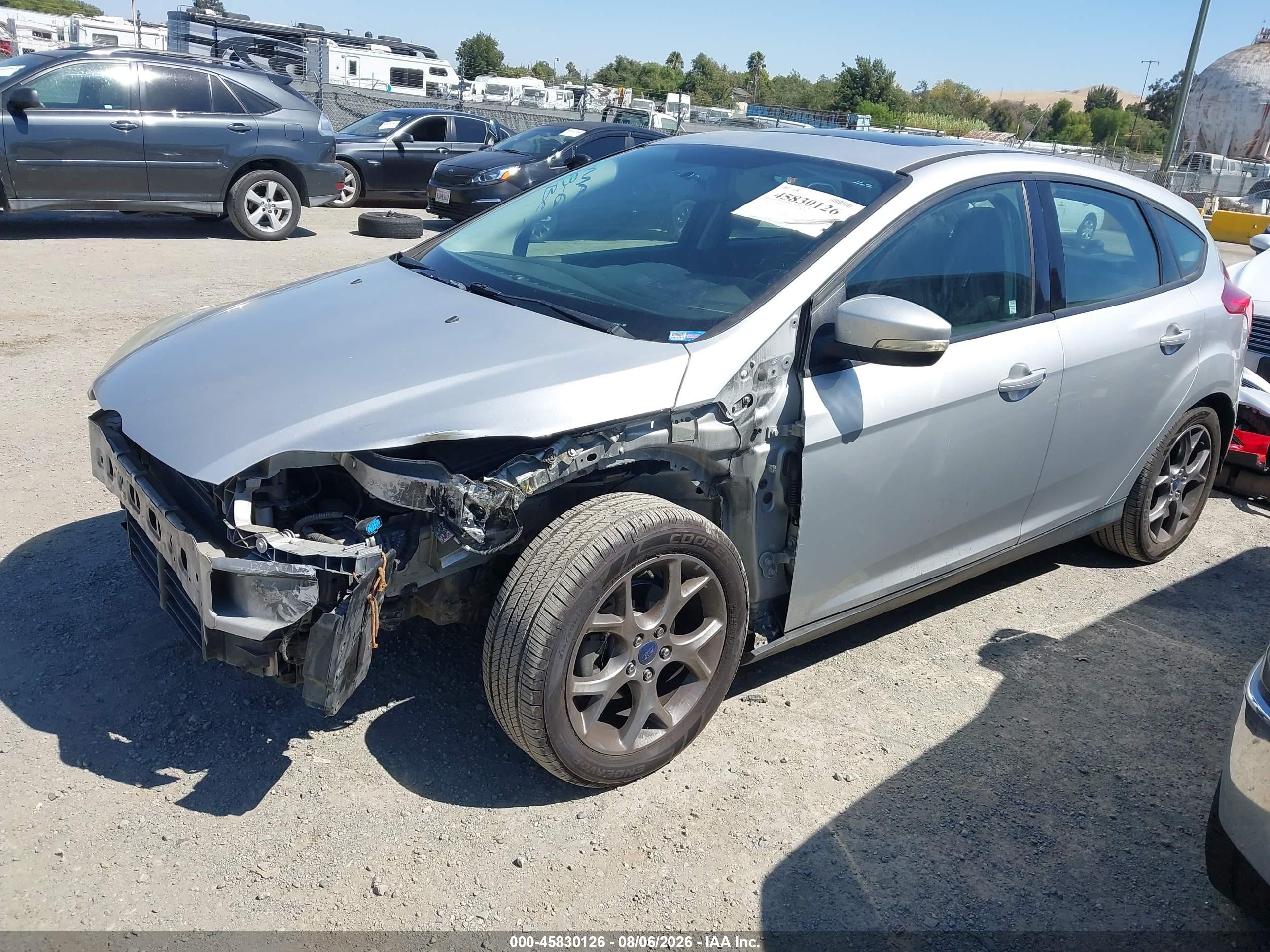 2014 Ford Focus Se Gray vin: 1FADP3K28EL325021