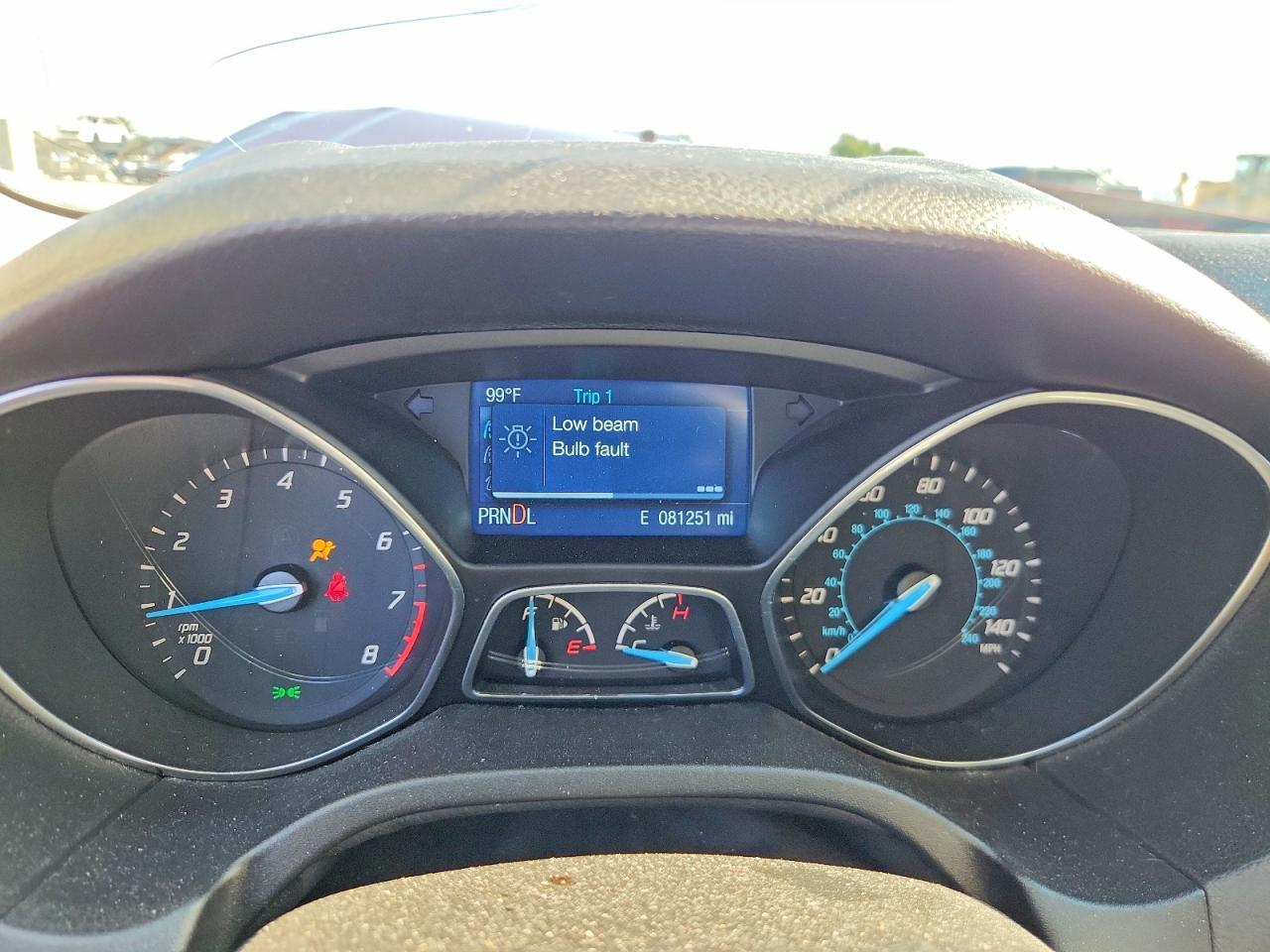 2014 Ford Focus Se Burgundy vin: 1FADP3K28EL345897