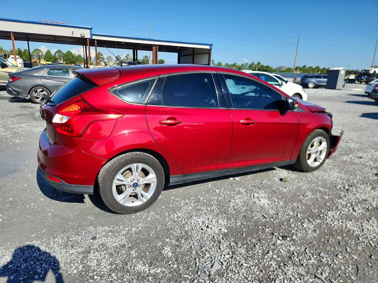 2014 Ford Focus Se Burgundy vin: 1FADP3K28EL345897