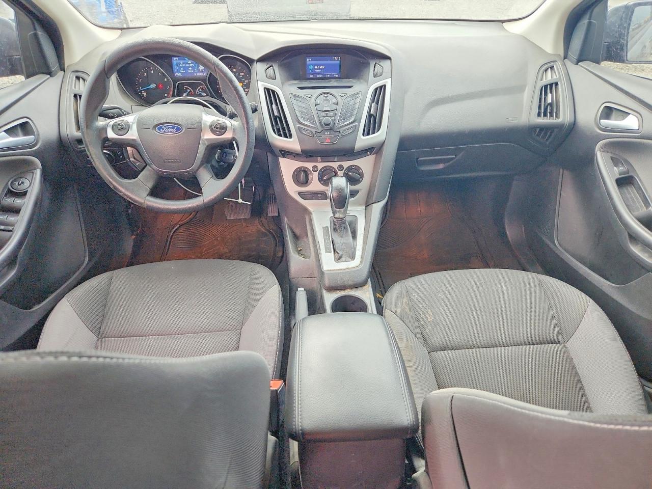 2014 Ford Focus Se Gray vin: 1FADP3K28EL363171