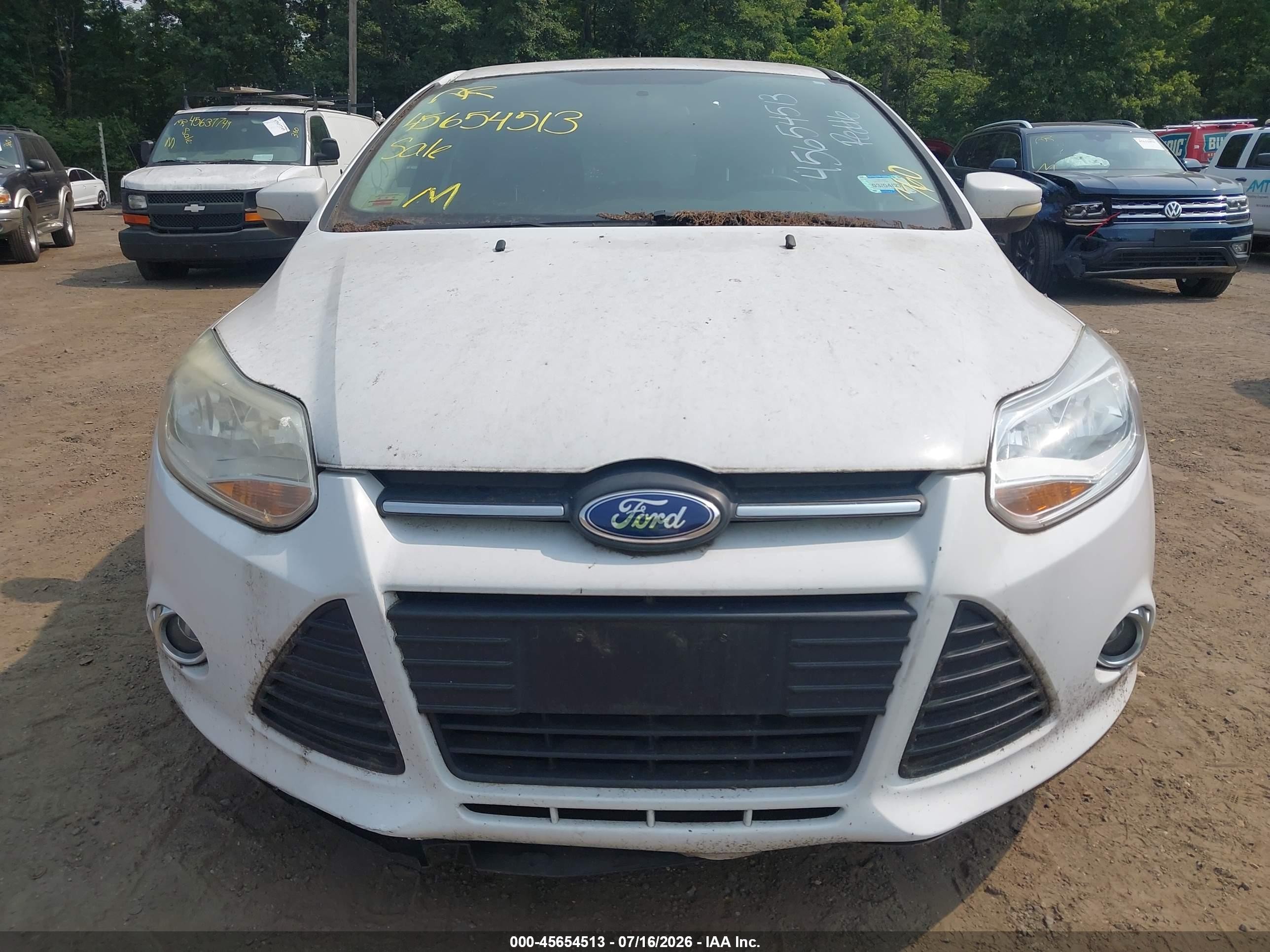 2014 Ford Focus Se Белый vin: 1FADP3K28EL374669