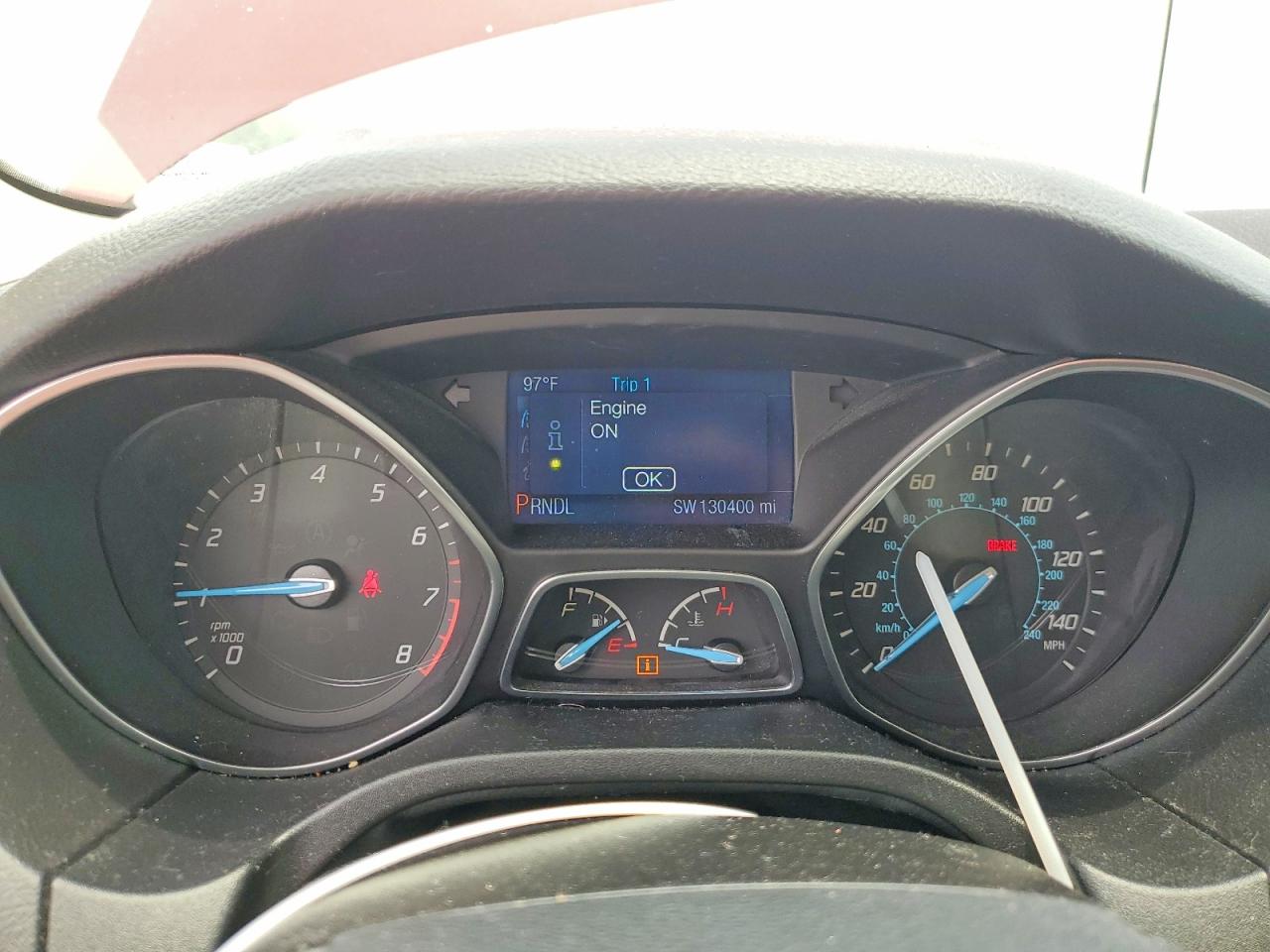 2014 Ford Focus Se Maroon vin: 1FADP3K28EL383498