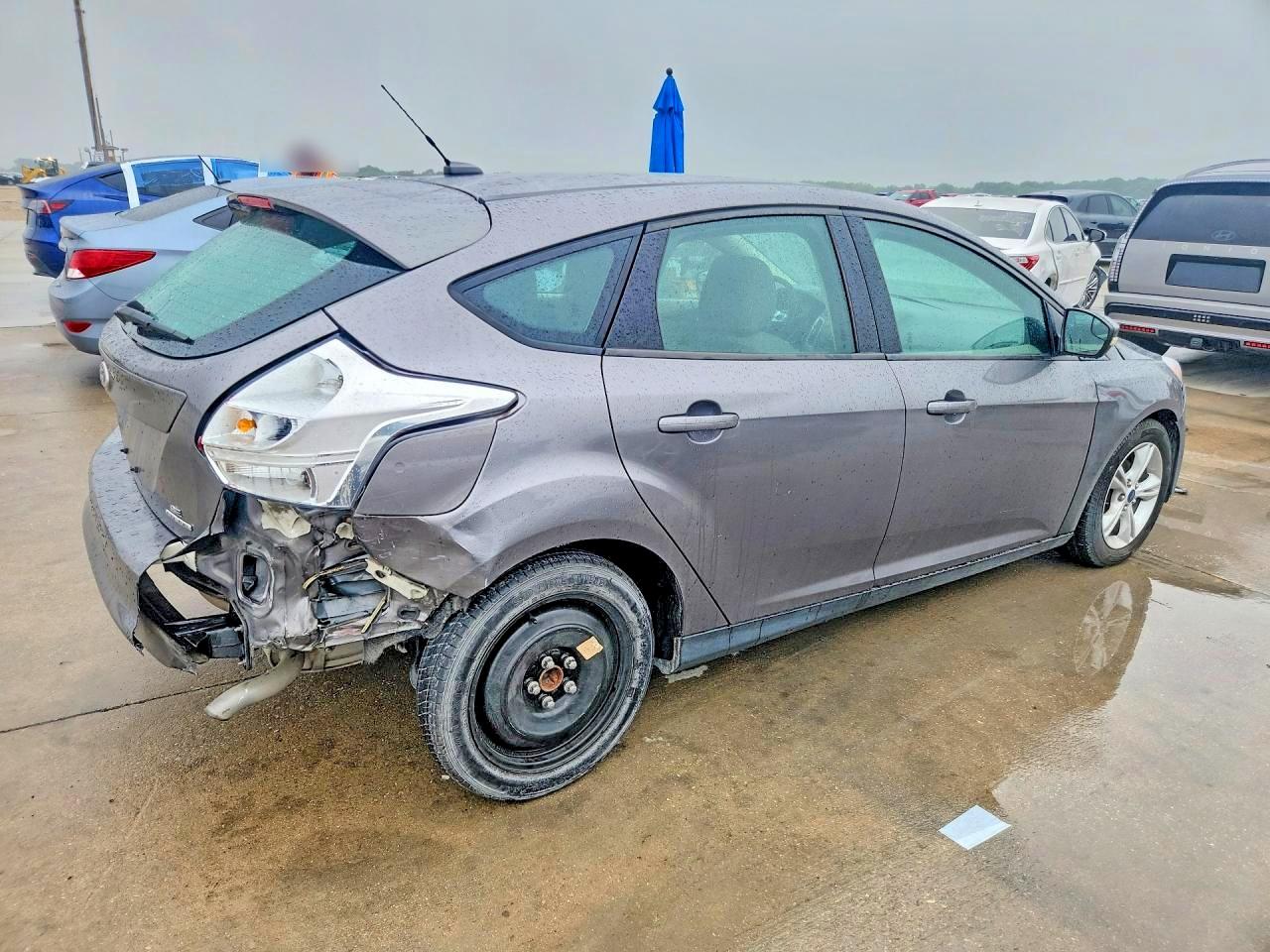 2014 Ford Focus Se Серый vin: 1FADP3K28EL406066