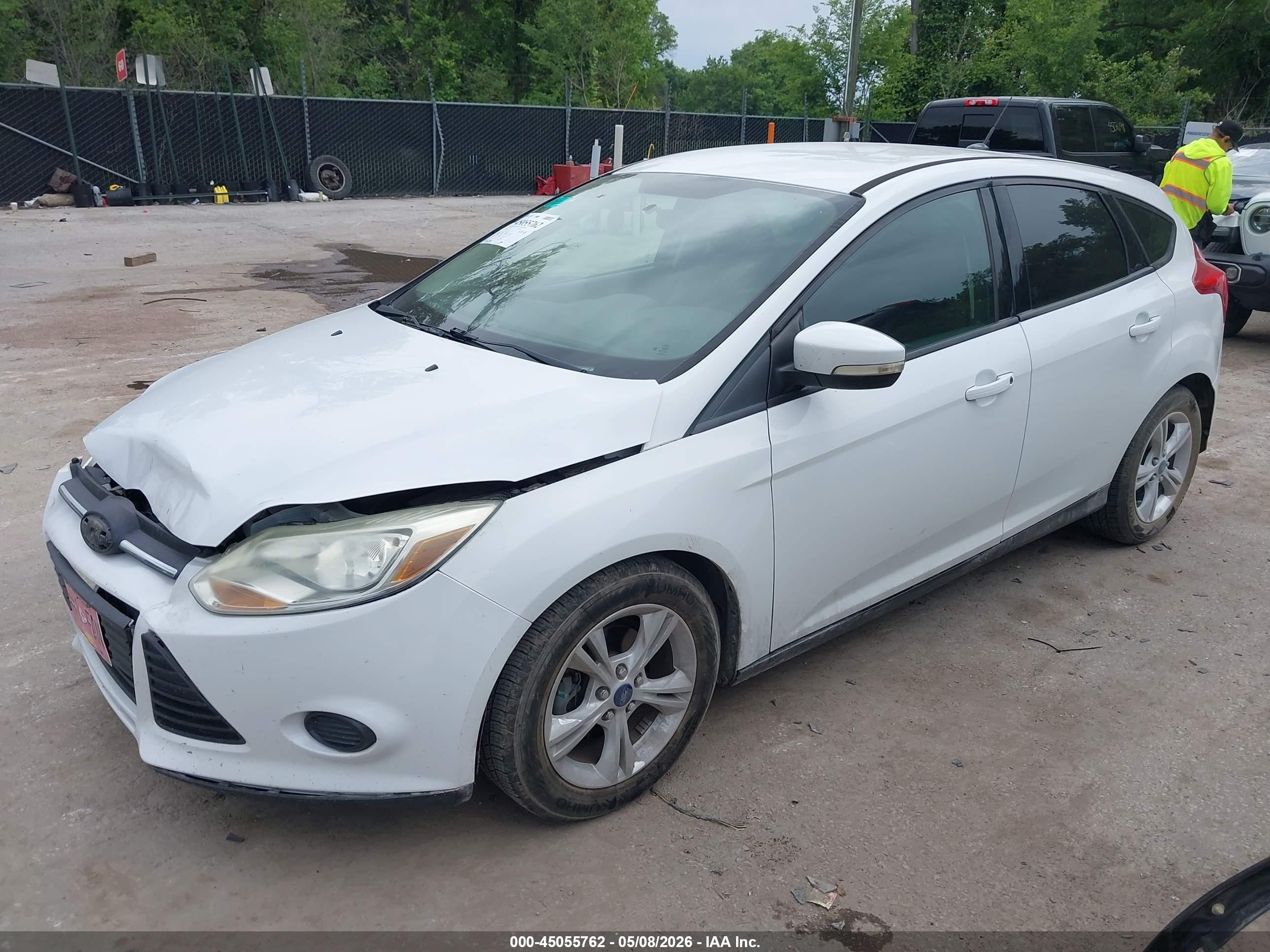 2014 Ford Focus Se White vin: 1FADP3K28EL432201