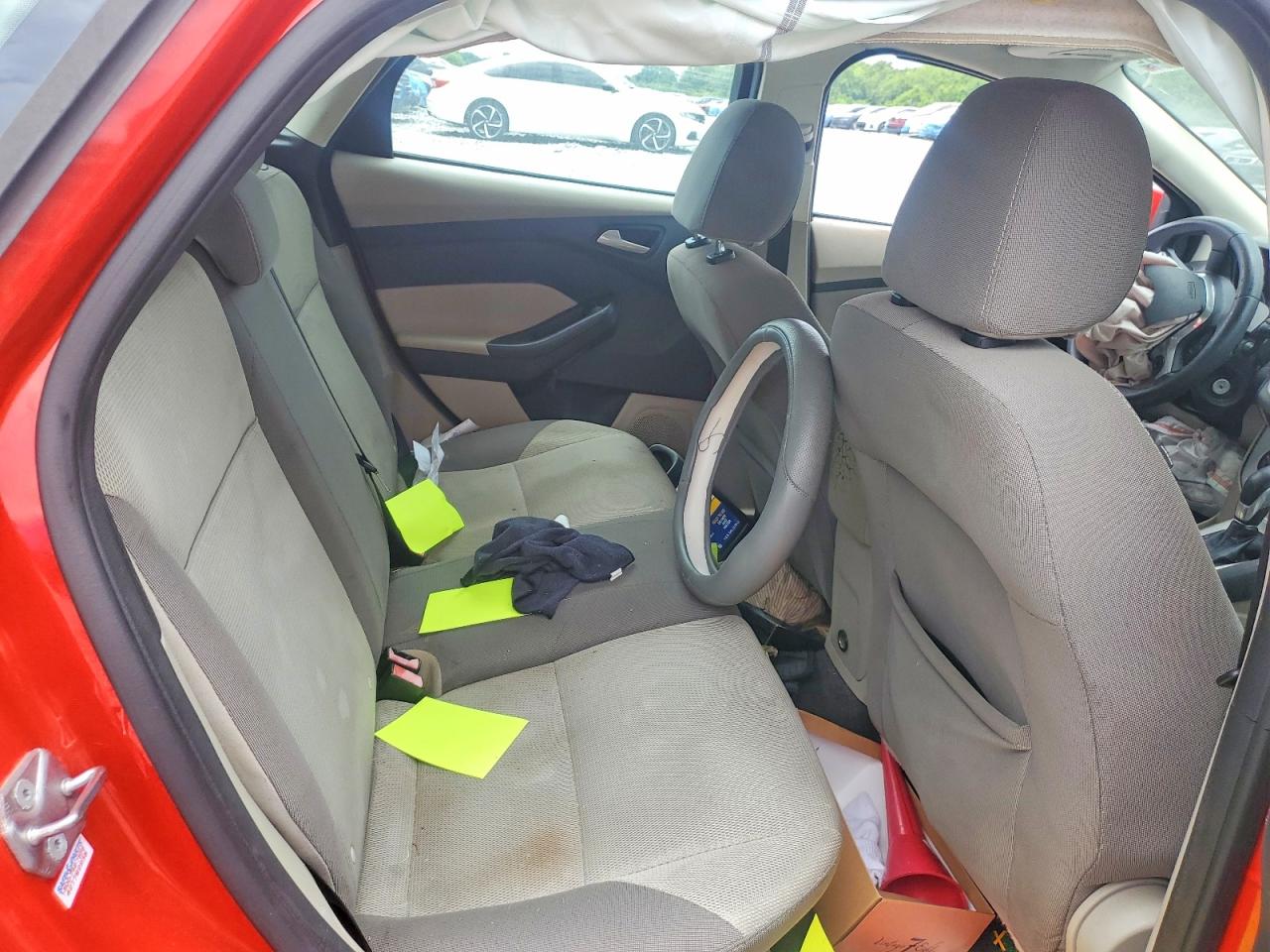 2014 Ford Focus Se Red vin: 1FADP3K28EL457860