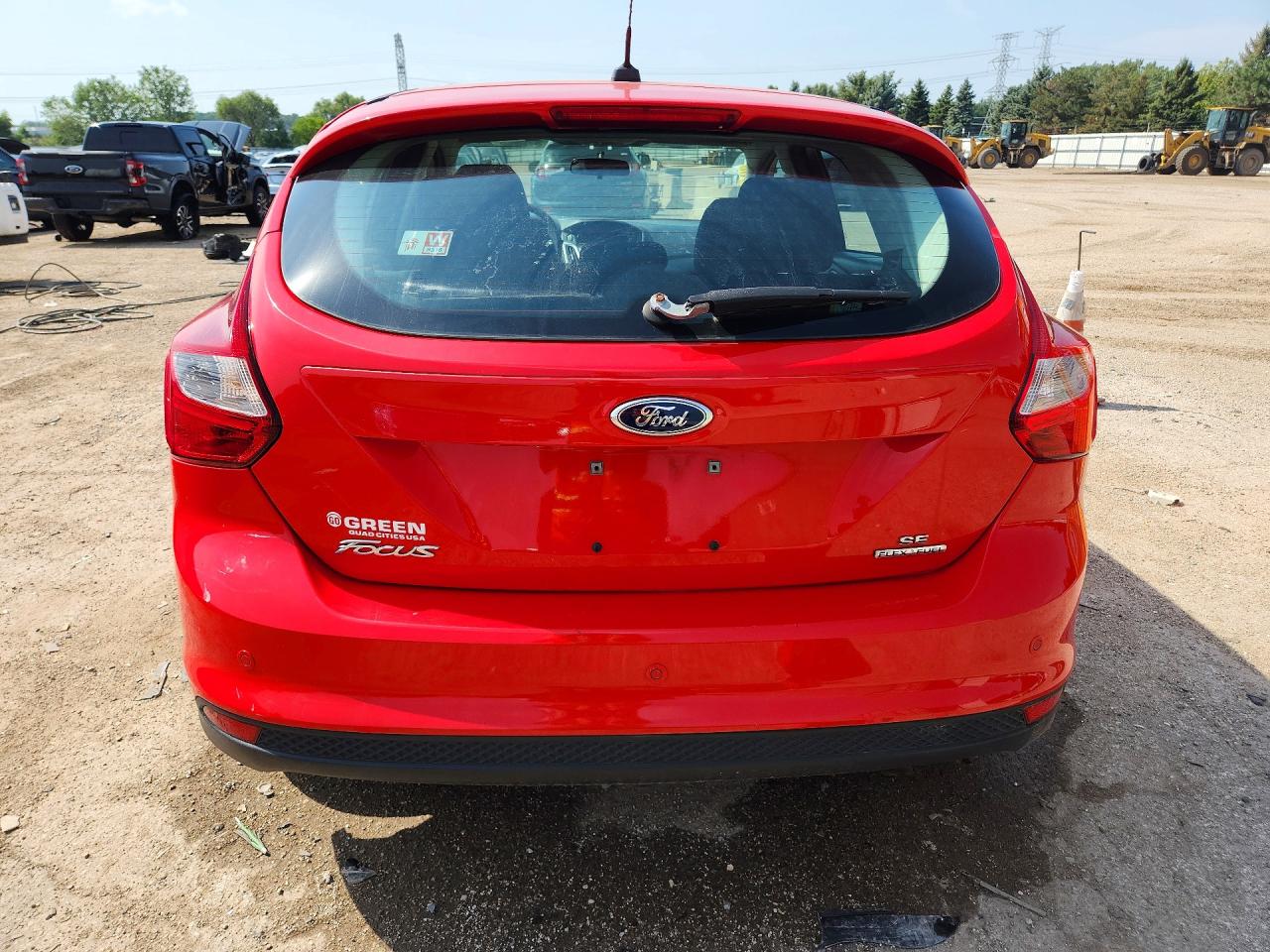 2014 Ford Focus Se Red vin: 1FADP3K28EL462797