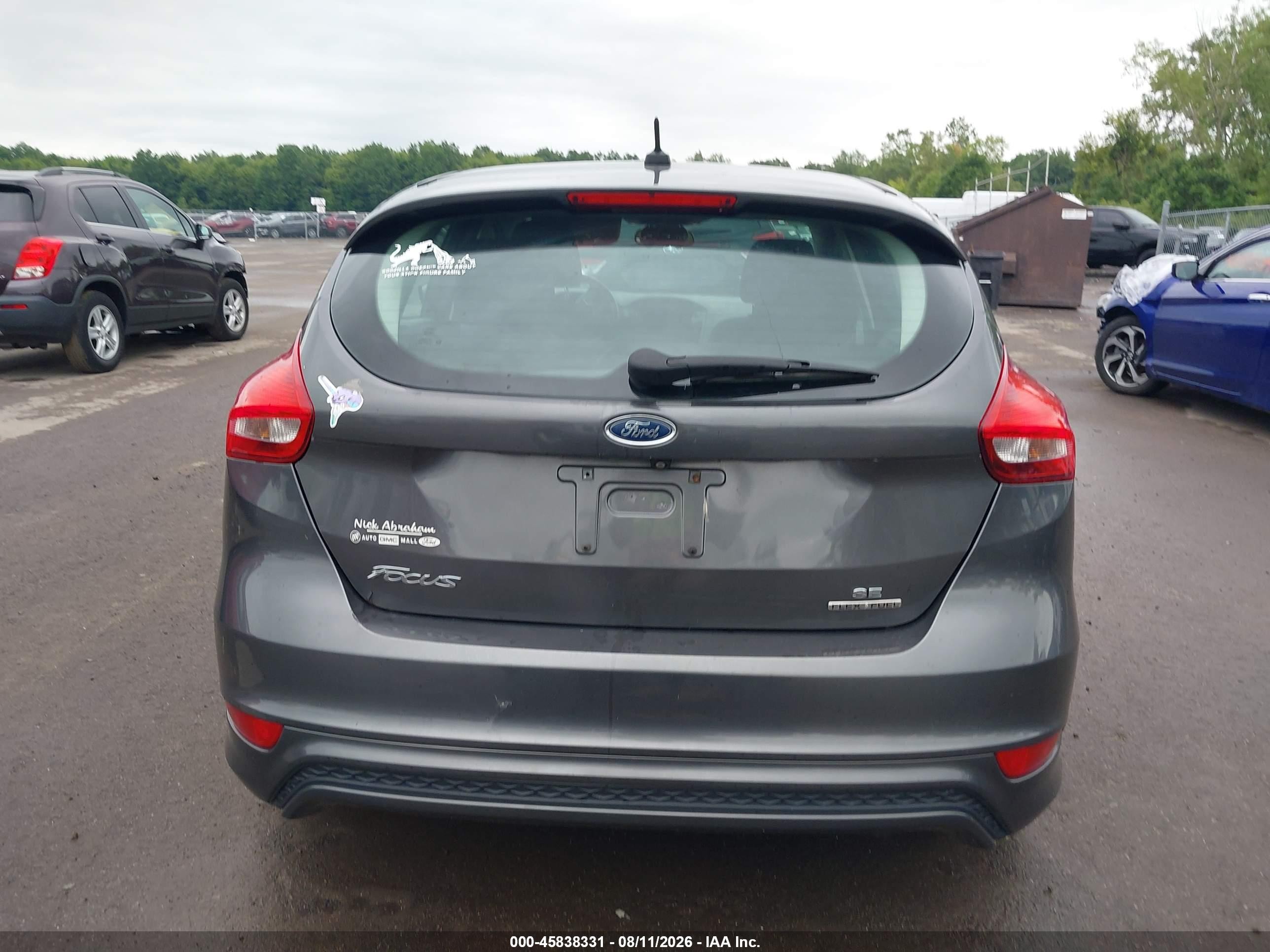 2015 Ford Focus Se Gray vin: 1FADP3K28FL217130