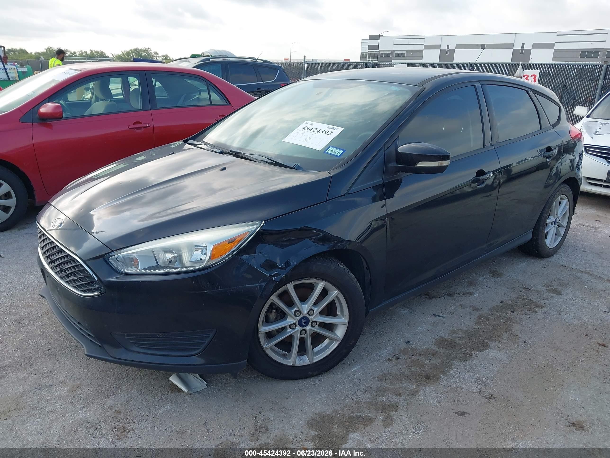 2015 Ford Focus Se Black vin: 1FADP3K28FL230430