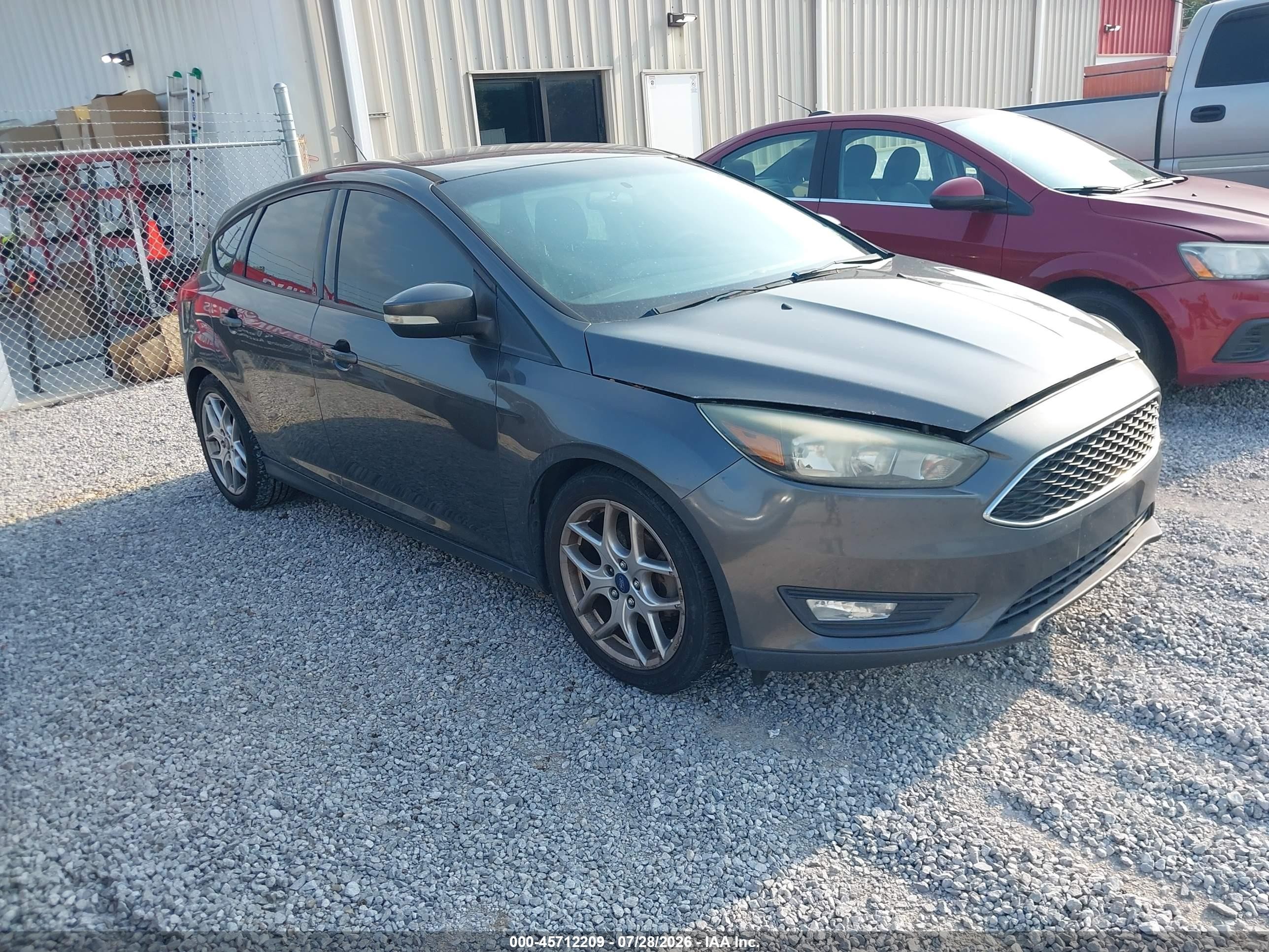 2015 Ford Focus Se Gray vin: 1FADP3K28FL235112