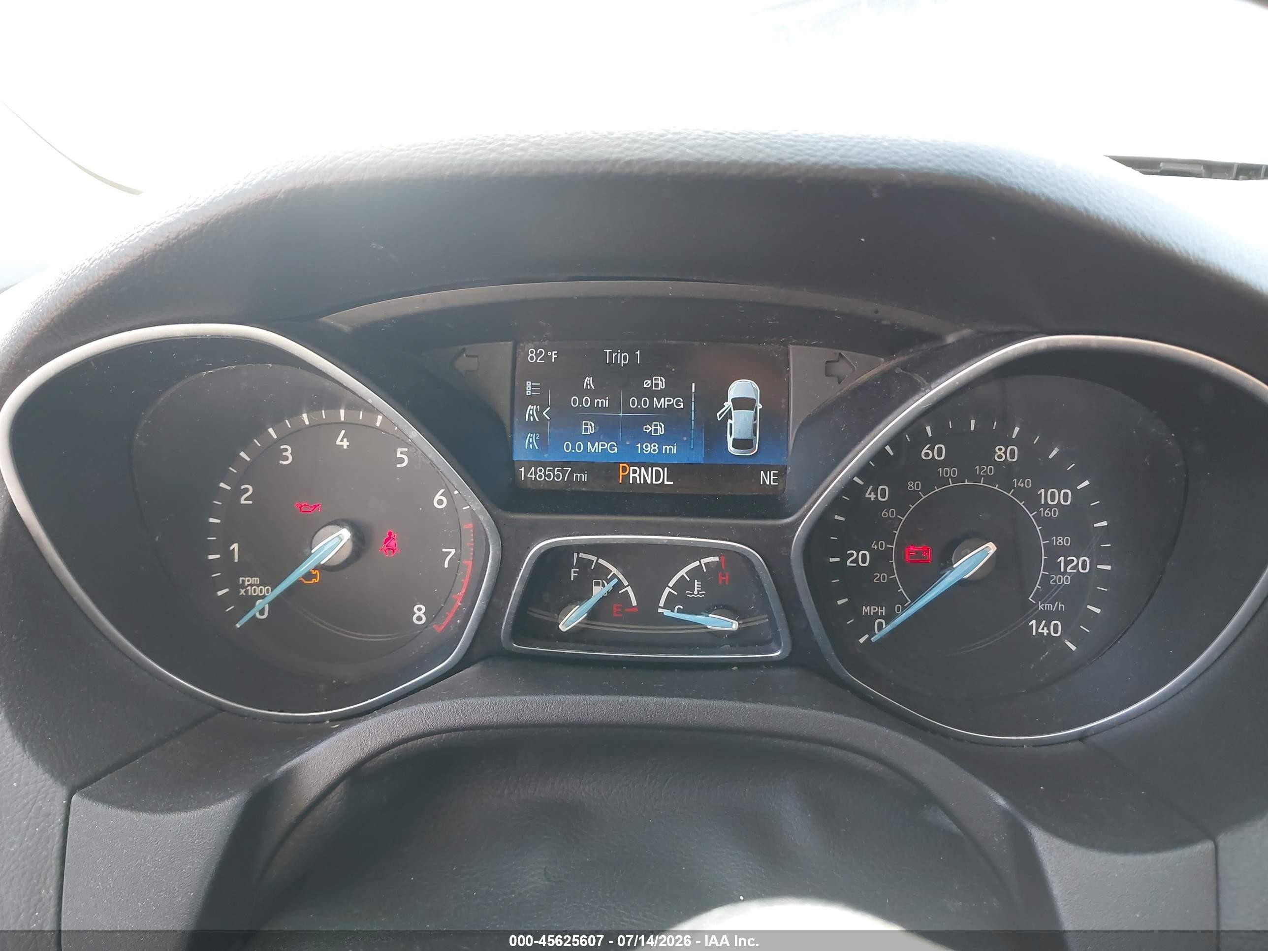 2015 Ford Focus Se Gray vin: 1FADP3K28FL256428
