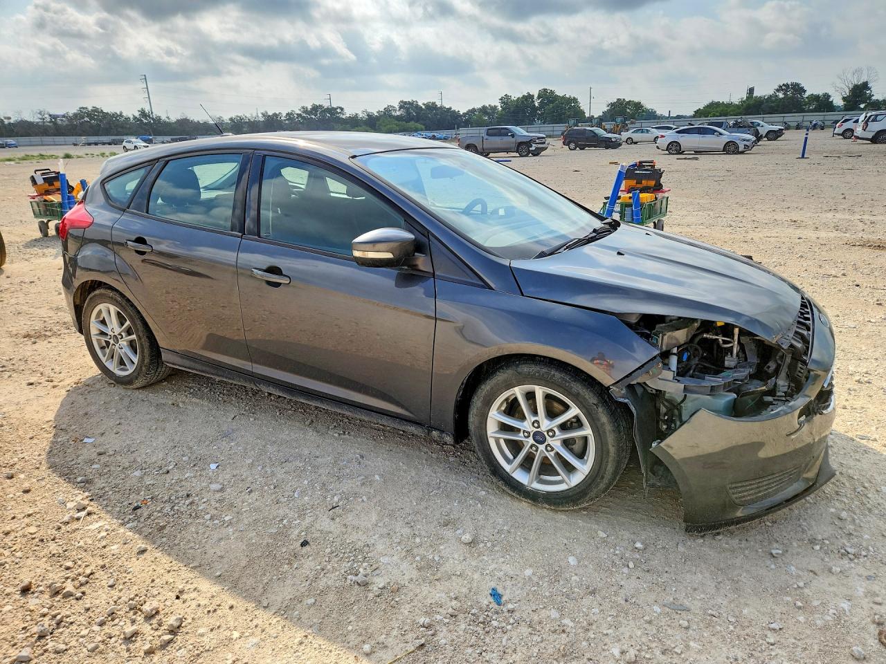 2015 Ford Focus Se Gray vin: 1FADP3K28FL275710